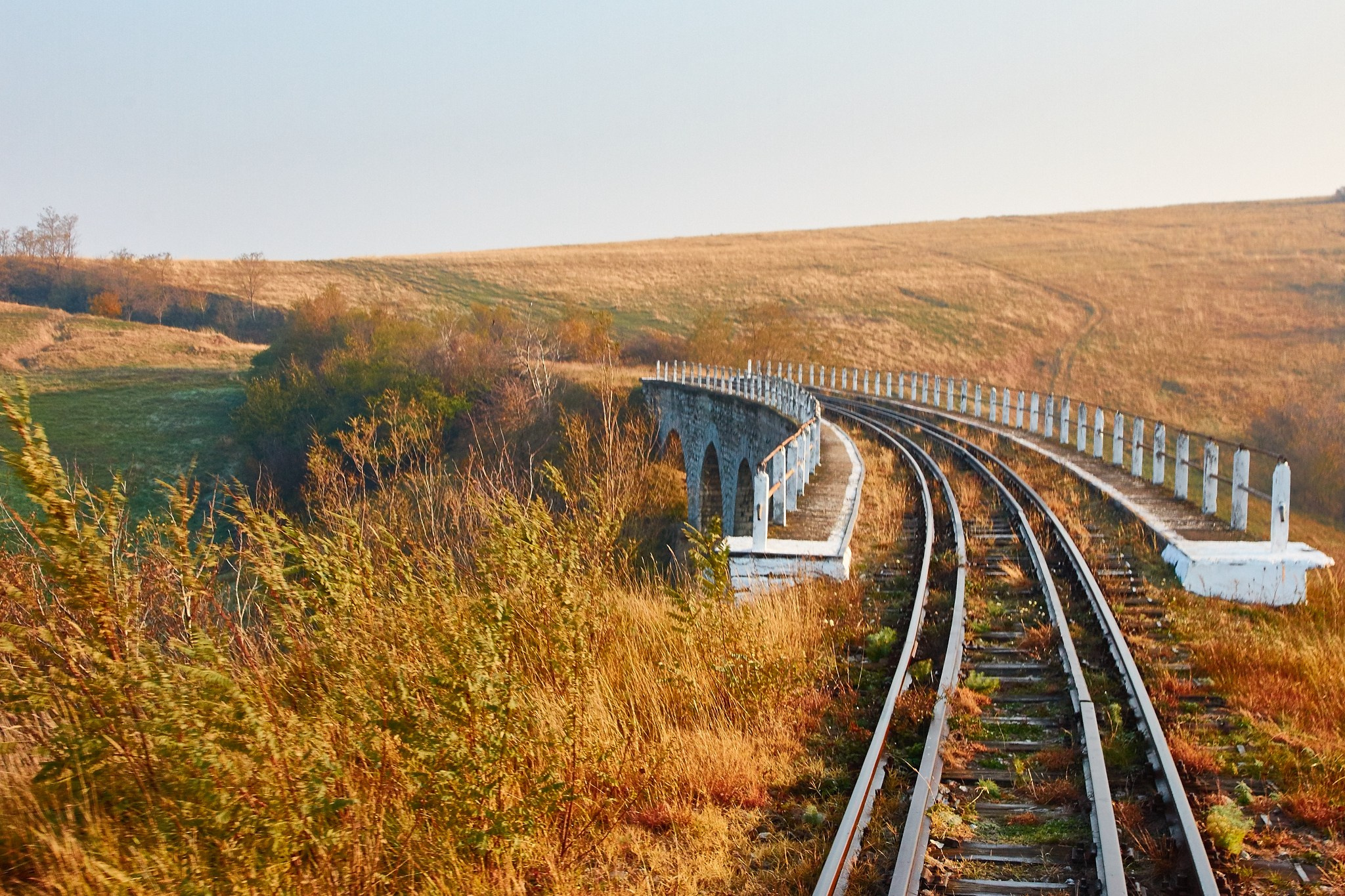 Toamna pe calea ferată Oravița-Anina, jud. Caraș-Severin. Pagina principală