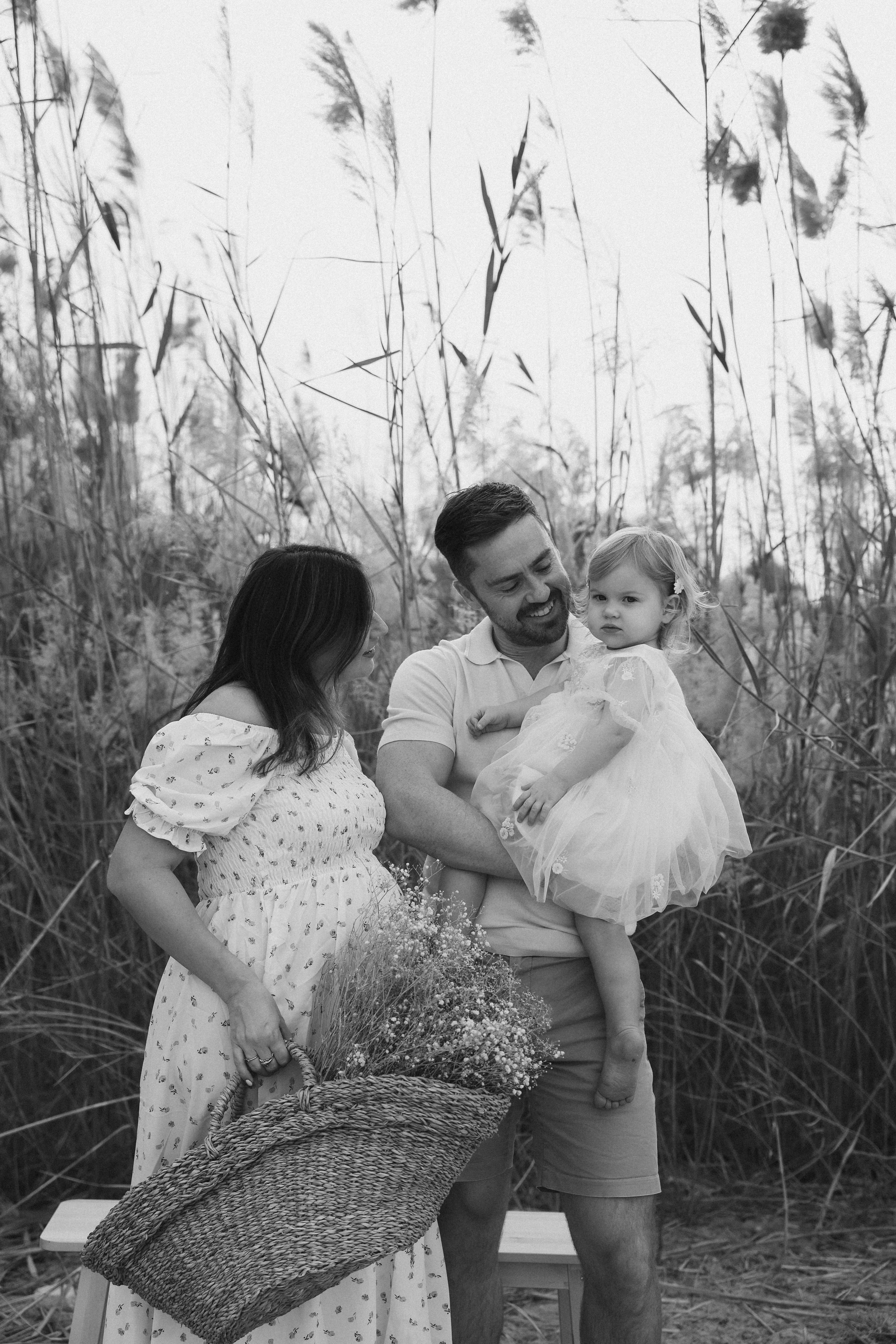 Maternity Qudra Lakes. Family Photographer in Dubai