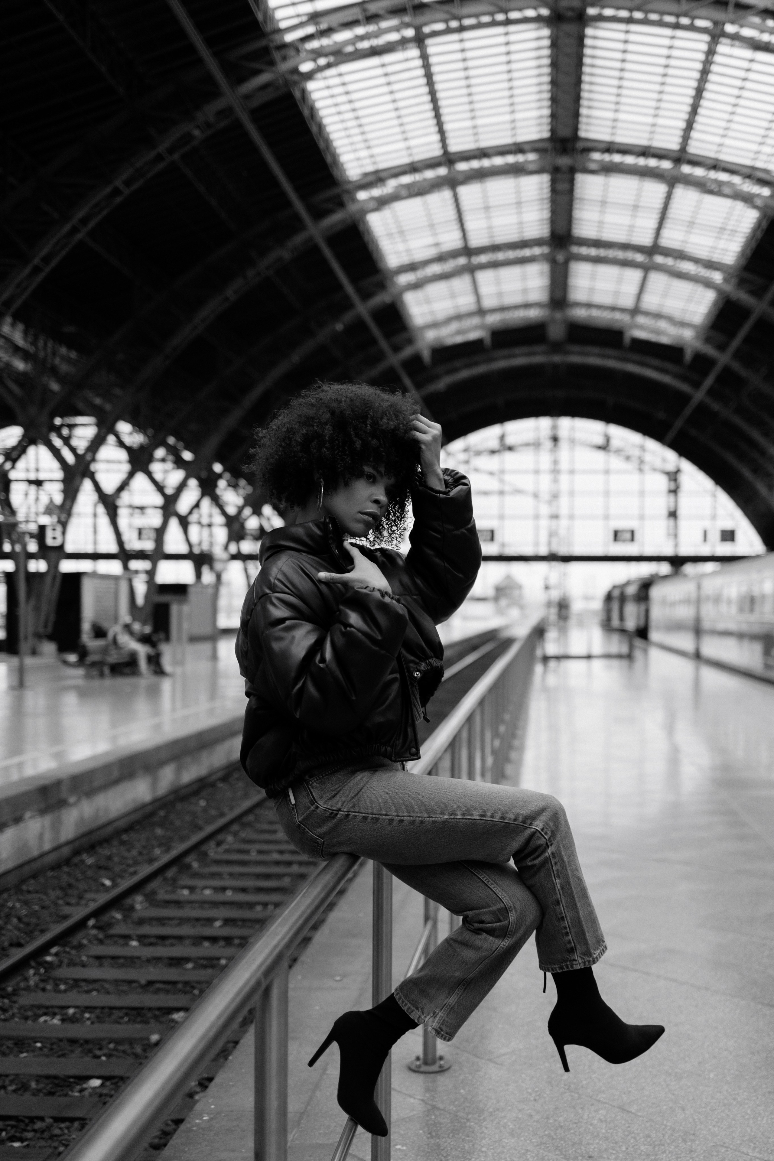 Urban Soul. Portrait Photoshoot at the Train Station. Natural Light & Cinematic Mood. Kristina Kozheltsova- Soulful Portrait&Lifestyle&Love Story Photographer in Leipzig, Germany