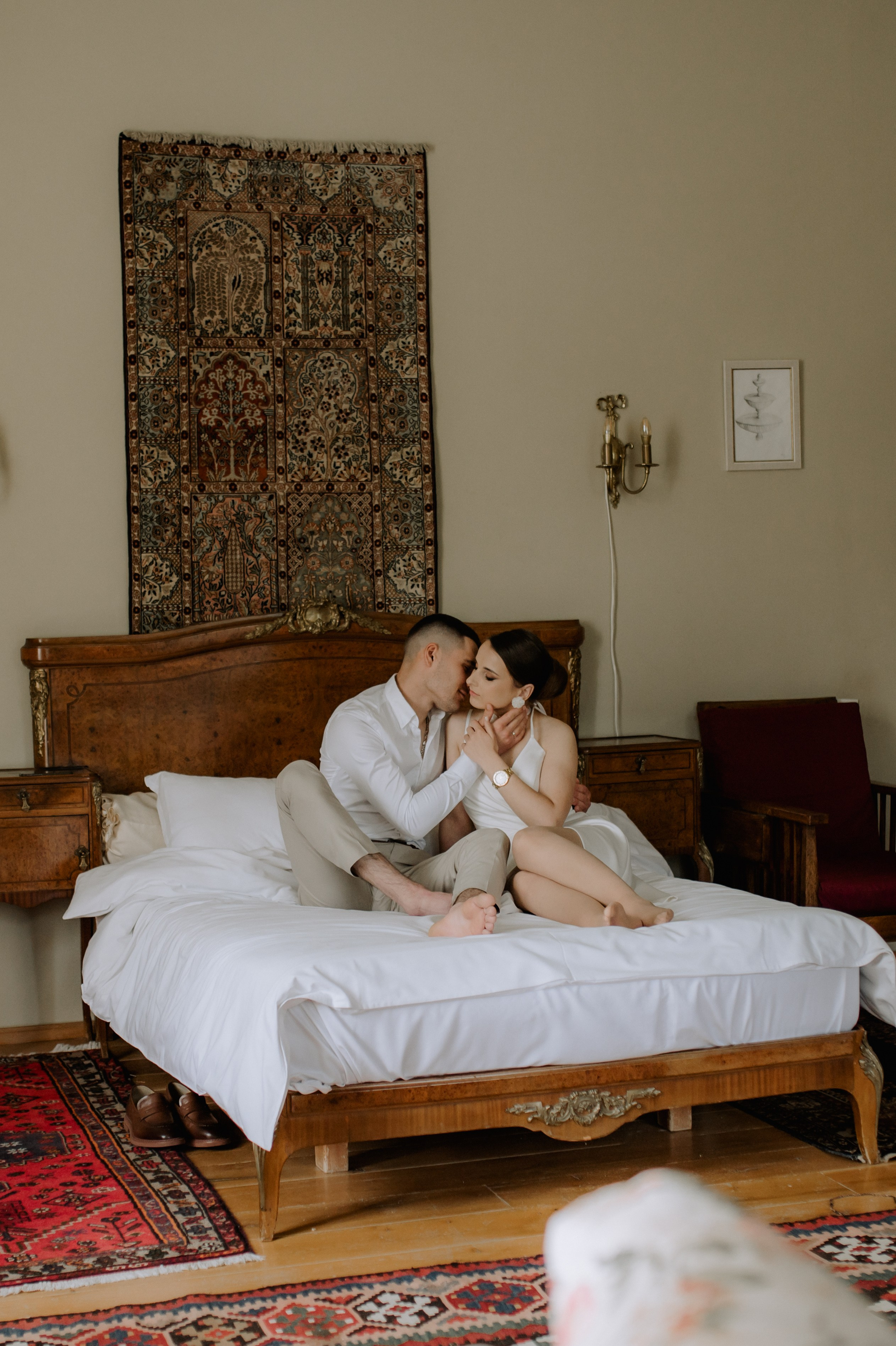 Sedinta foto video la Conac Polizu. Proud Vision Weddings | Wedding Photography & Film — Servicii profesionale Foto Video Nunta Iasi