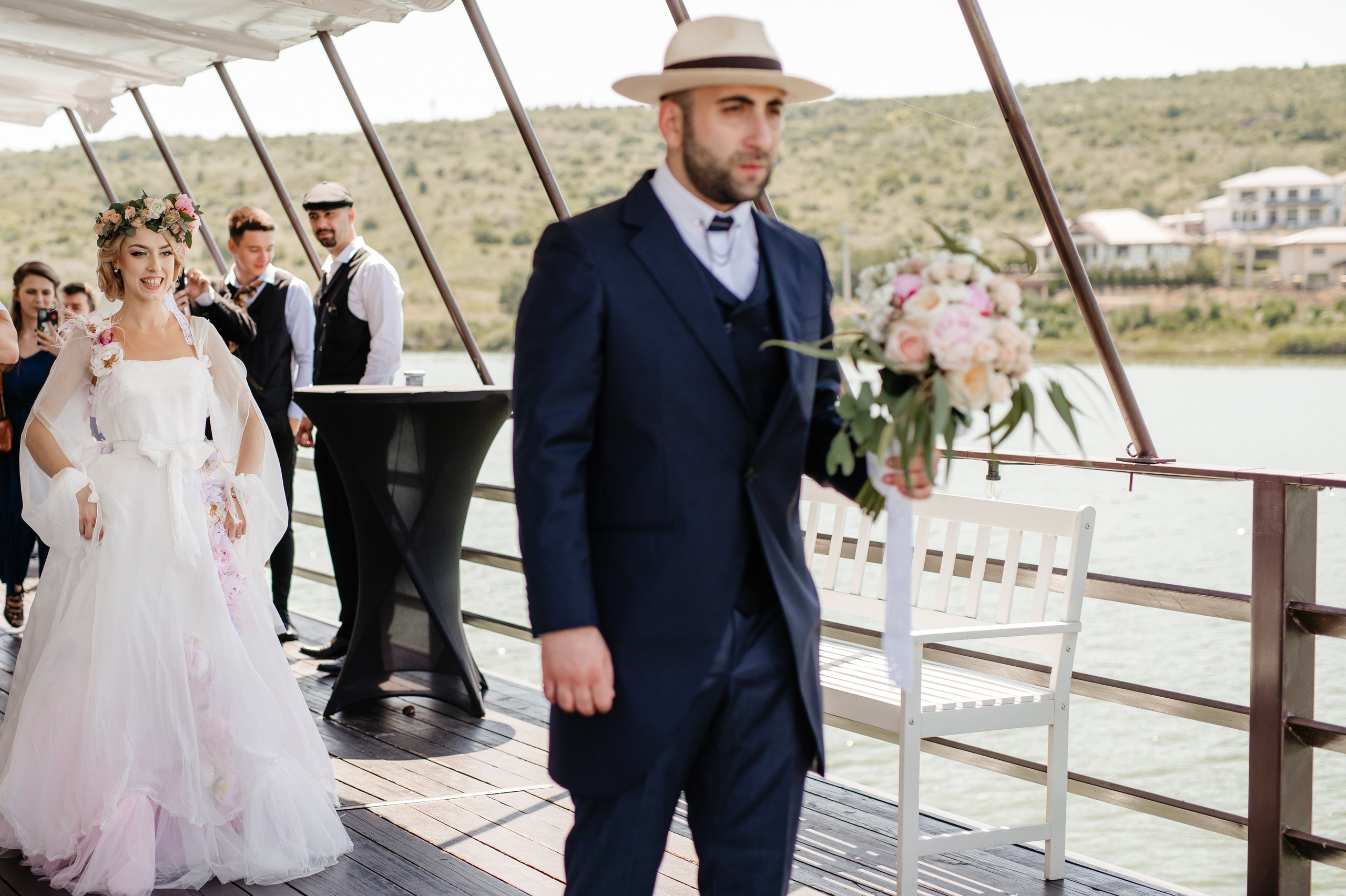 Nunta cu tematica anilor 1920, sedinta foto in ziua evenimentului. Proud Vision Weddings | Wedding Photography & Film — Servicii profesionale Foto Video Nunta Iasi