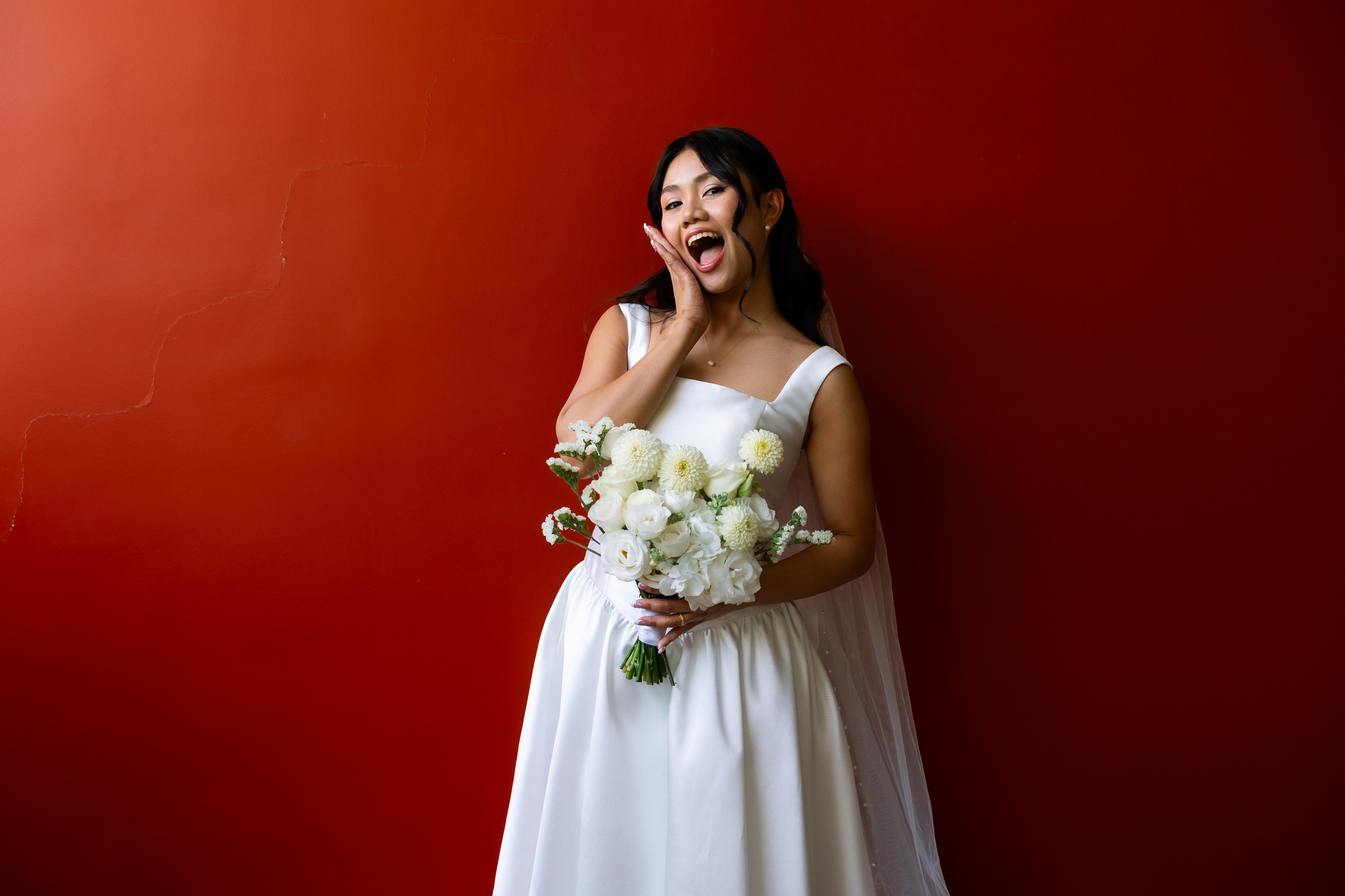 Sharing happy moments. Wedding photographer in Tbilisi Ioseb Mamniashvili