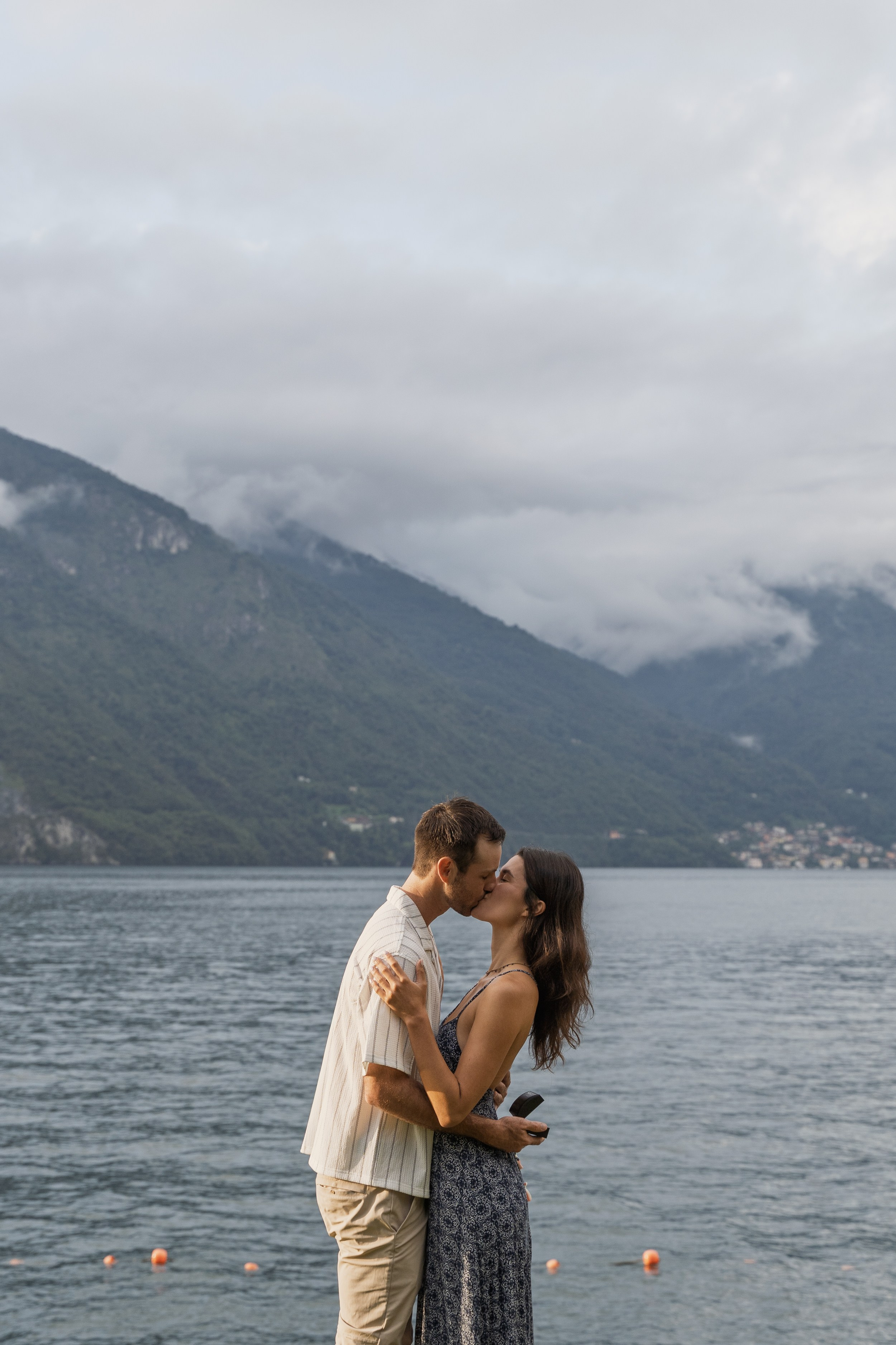 Sunrise Secret Proposal Lake Como. Proposal Photographer in Lake Como