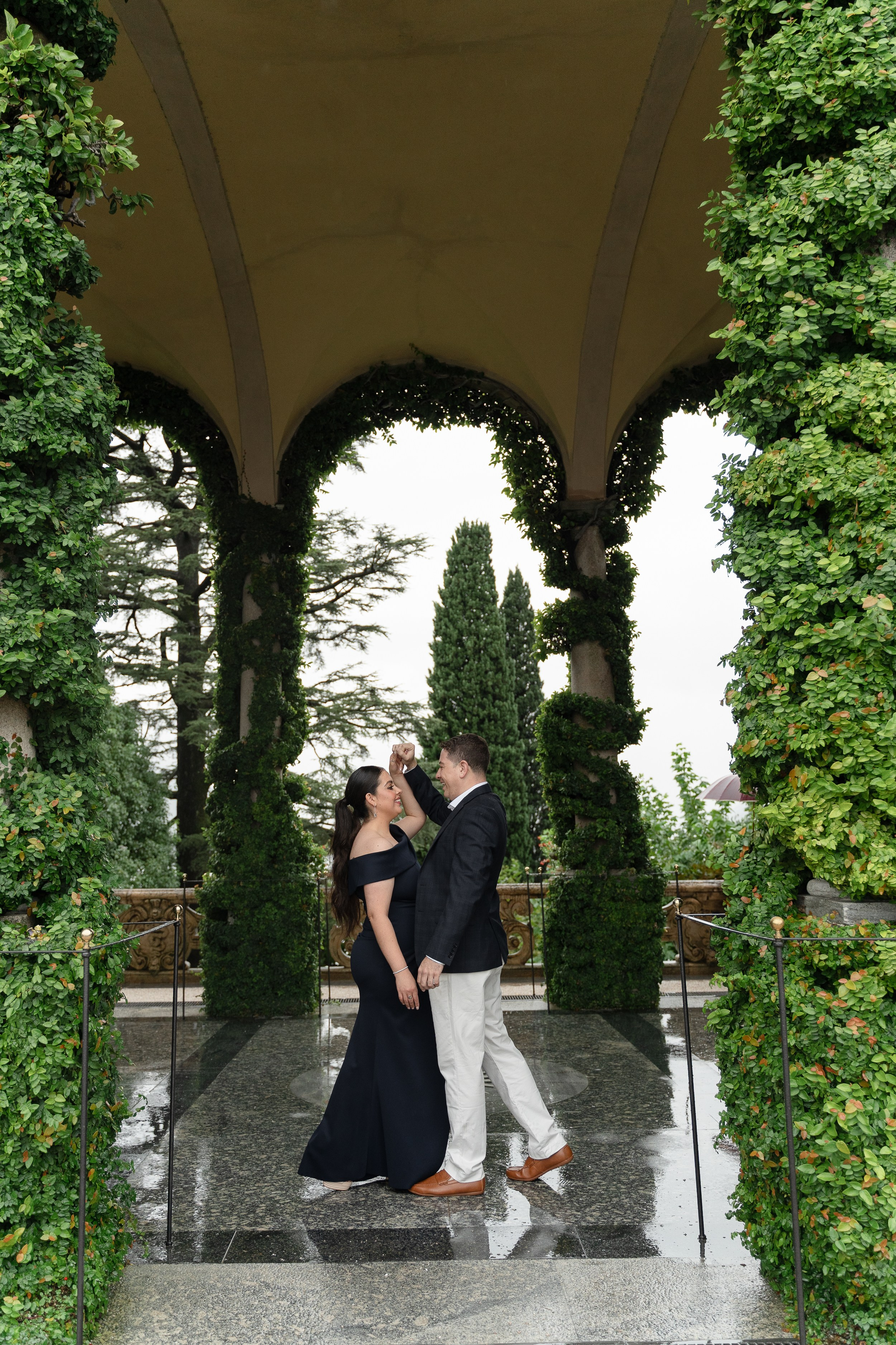 Wedding and couple photographer in Lake Como