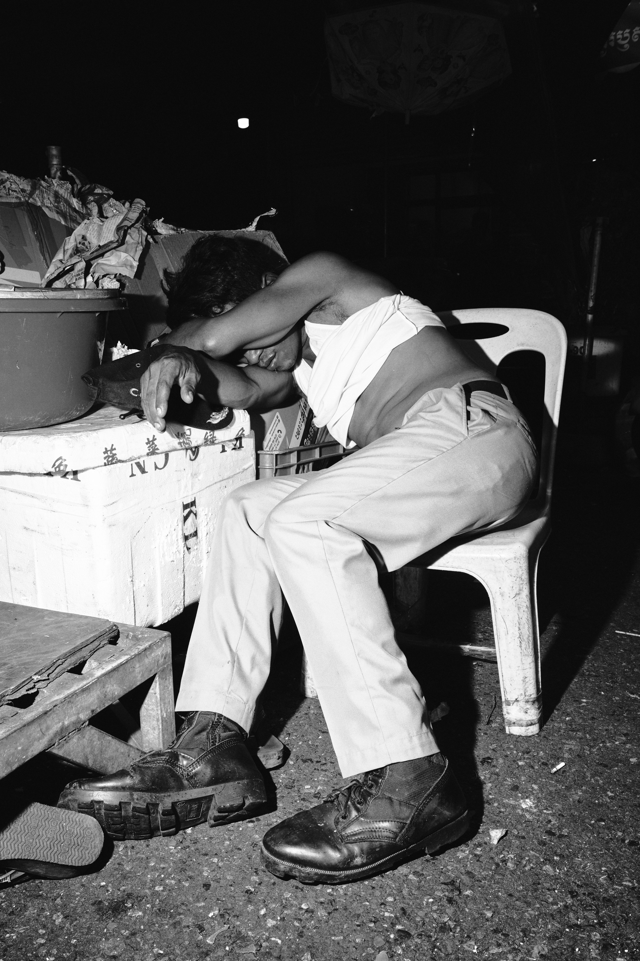 Street. Petr Nabutov. Portrait photography, Cambodia