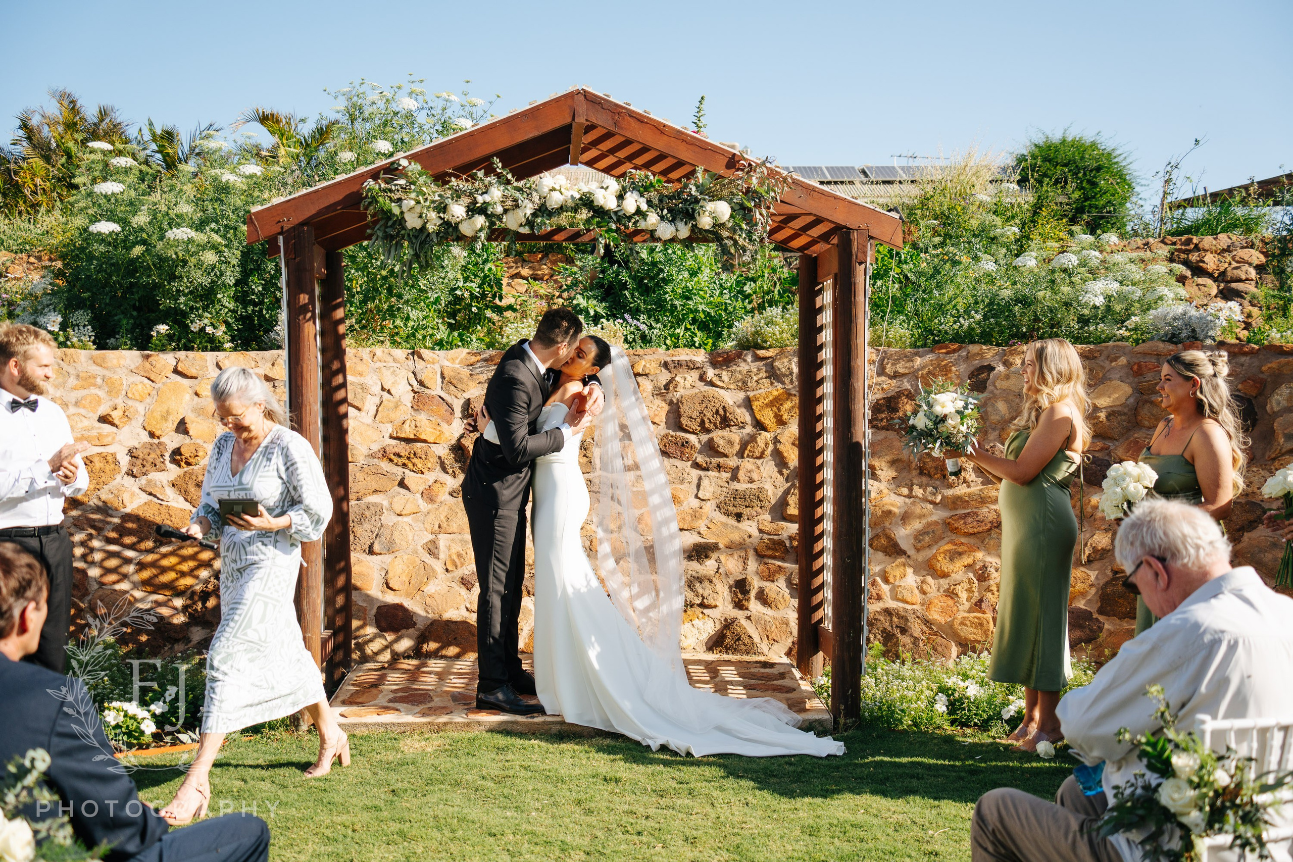 Amie & Jamie — Emu Creek Gardens, Geraldton. Emma Joy Photography