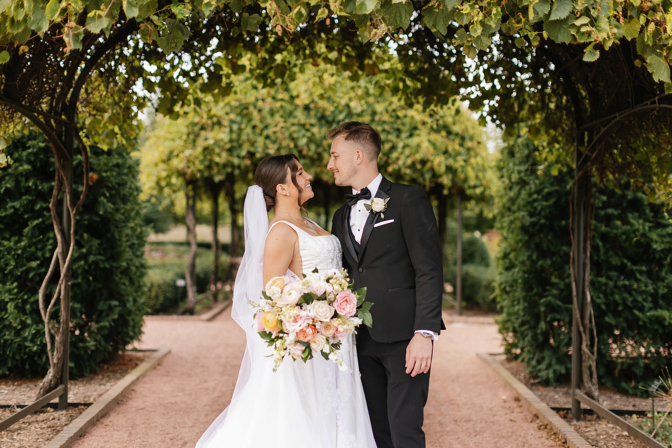 09.06.2025 Wedding. Wedding family event photographer in Chicago Nick Yushevich