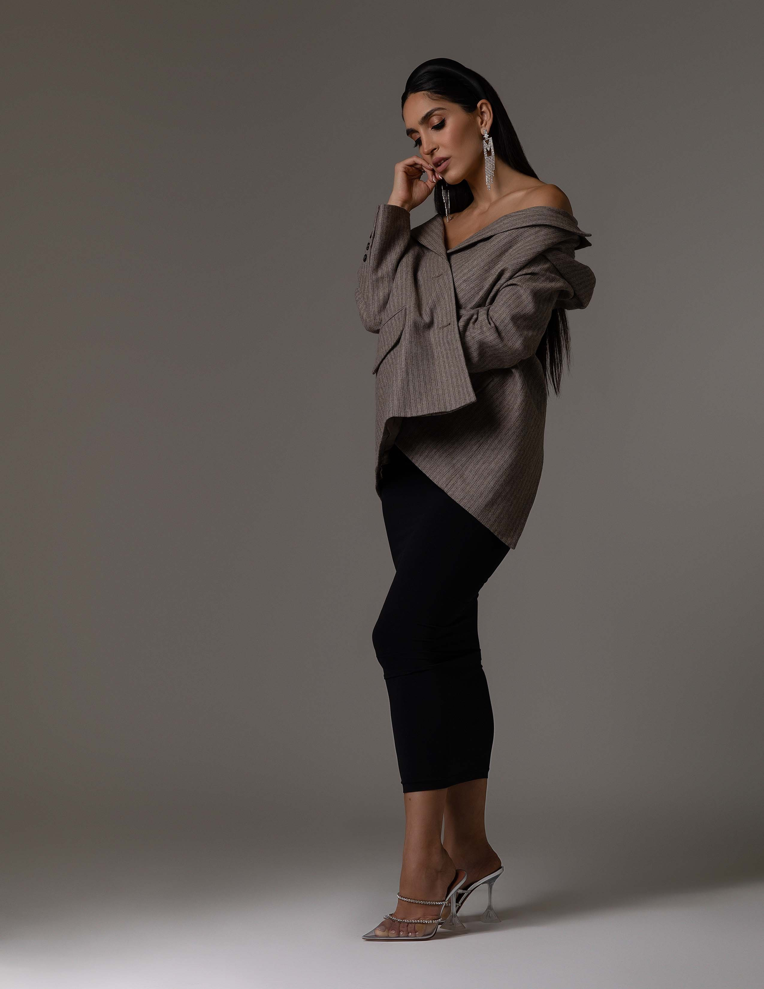 Portraits. Los Angeles maternity, boudoir and family photographer