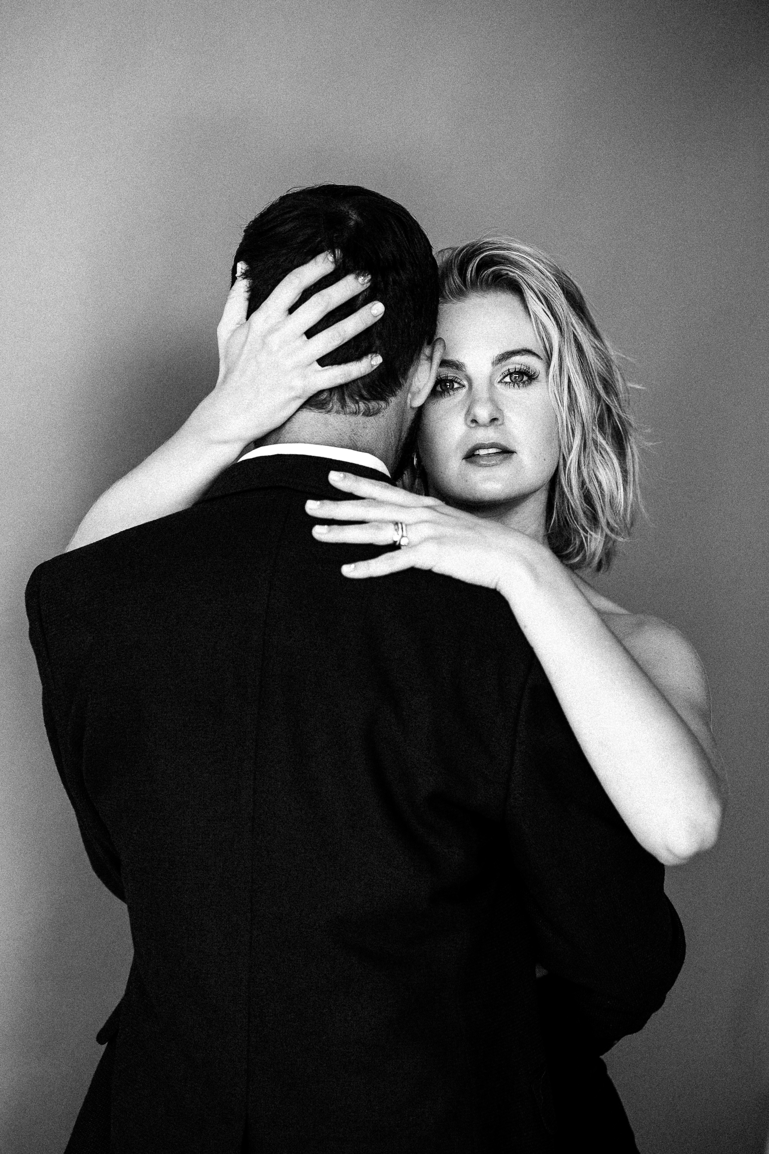 Portraits. Los Angeles maternity, boudoir and family photographer