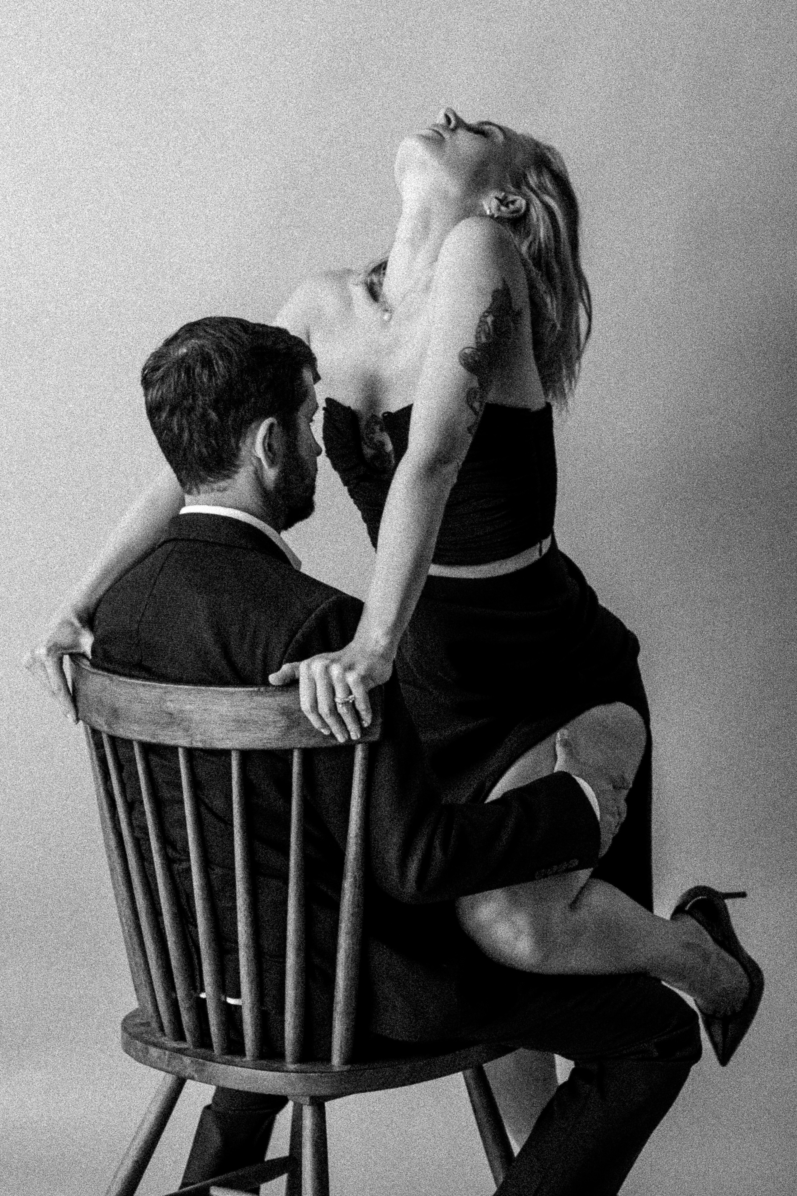 Portraits. Los Angeles maternity, boudoir and family photographer