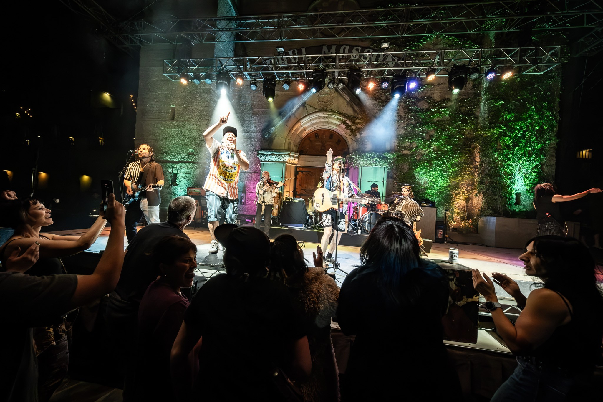 GOGOL BORDELLO / SARATOGA / CA. Reportage concert portrait photography in the San Francisco Bay Area