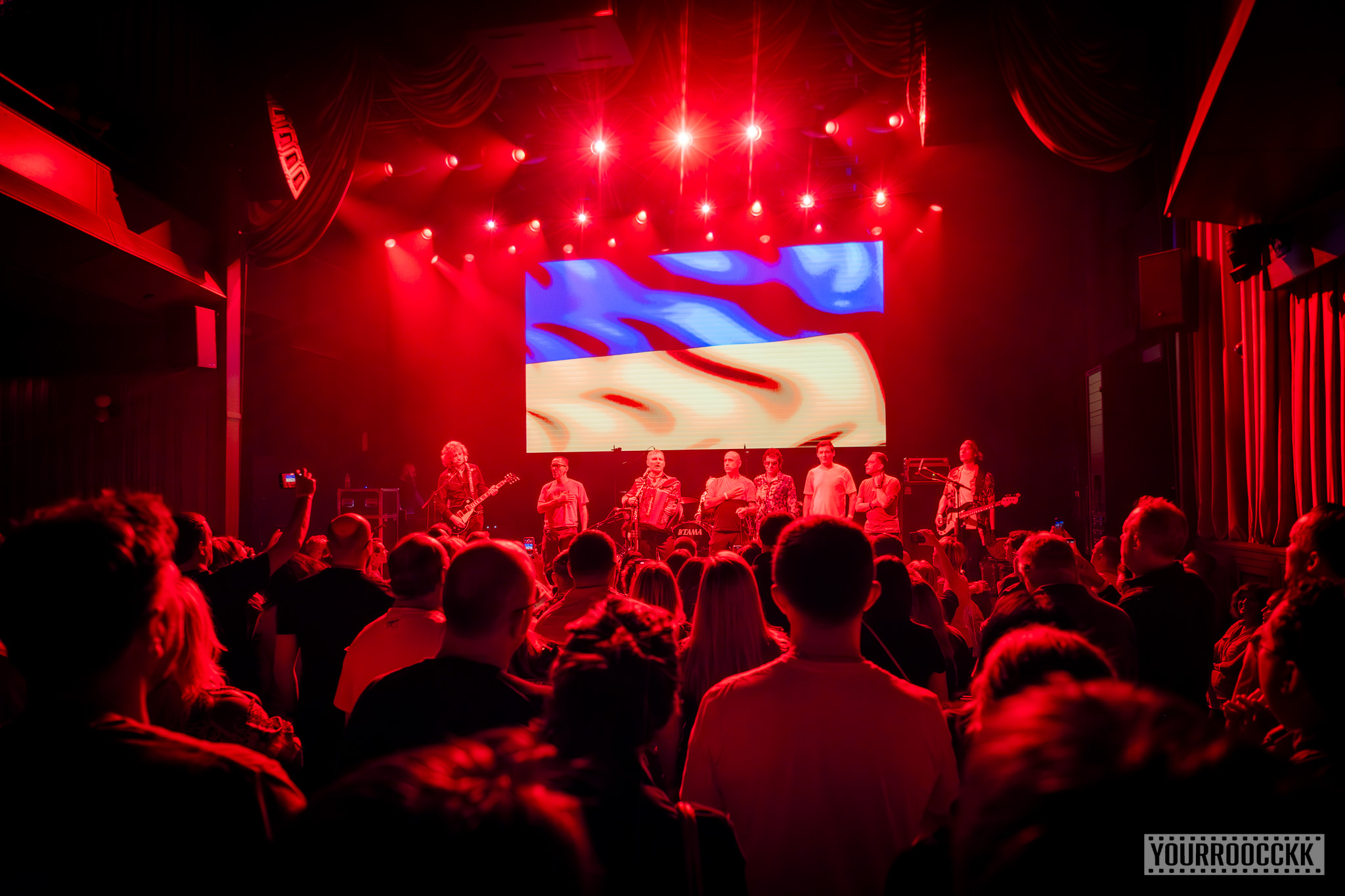 BB / VOPLI VIDOPLIASSOVA. Reportage concert portrait photography in the San Francisco Bay Area