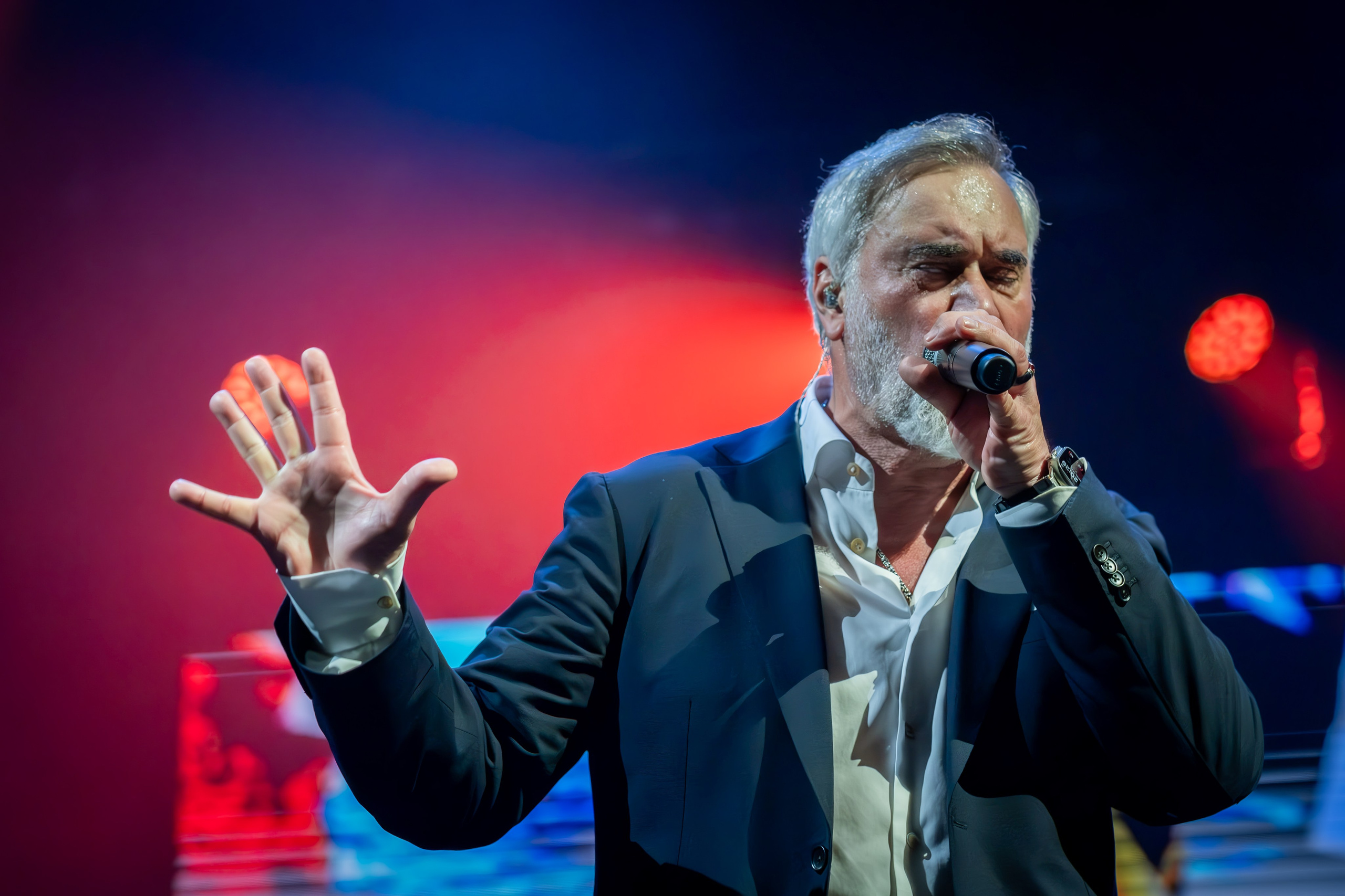 VALERY MELADZE. Reportage concert portrait photography in the San Francisco Bay Area