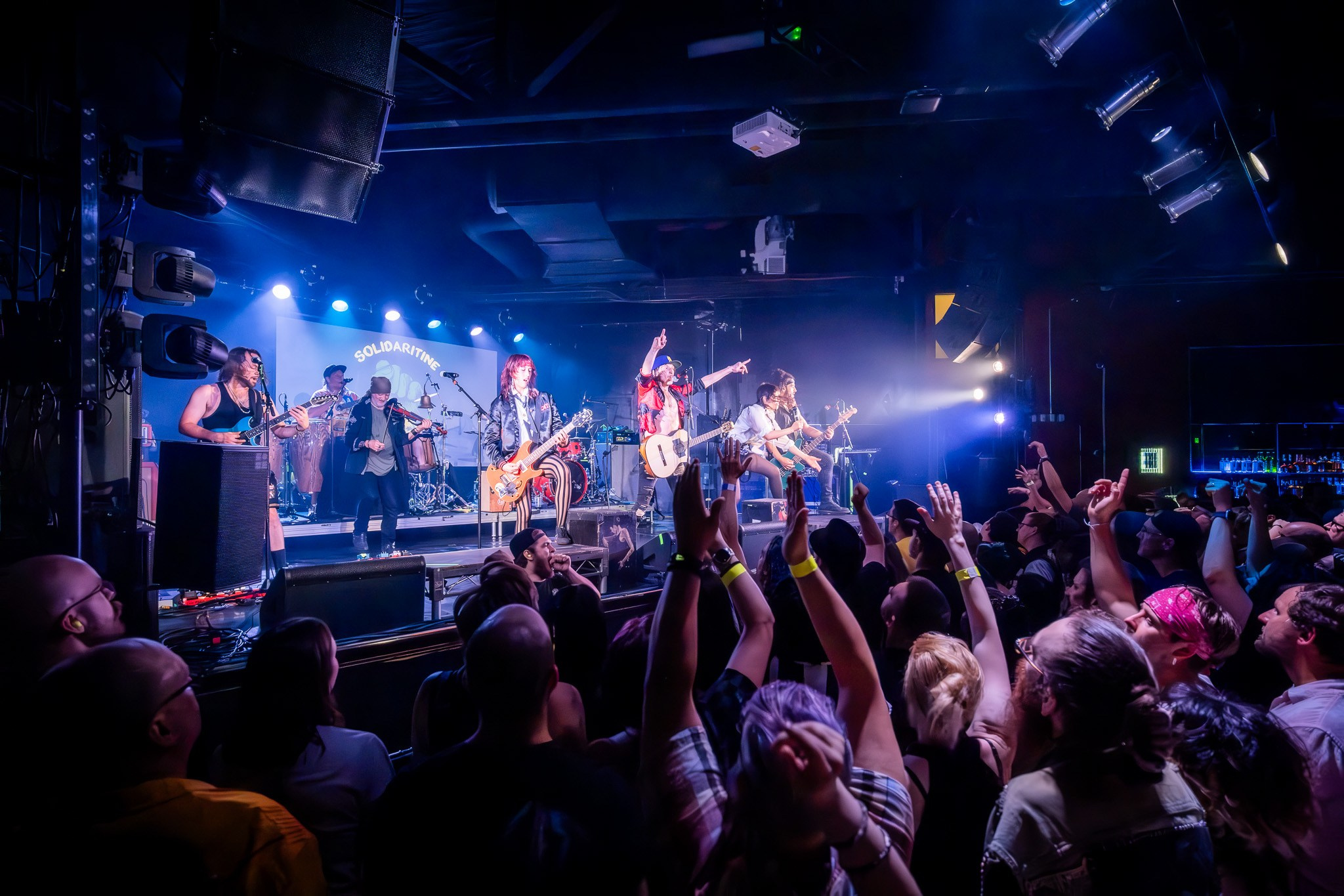 GOGOL BORDELLO / SACRAMENTO. Reportage concert portrait photography in the San Francisco Bay Area