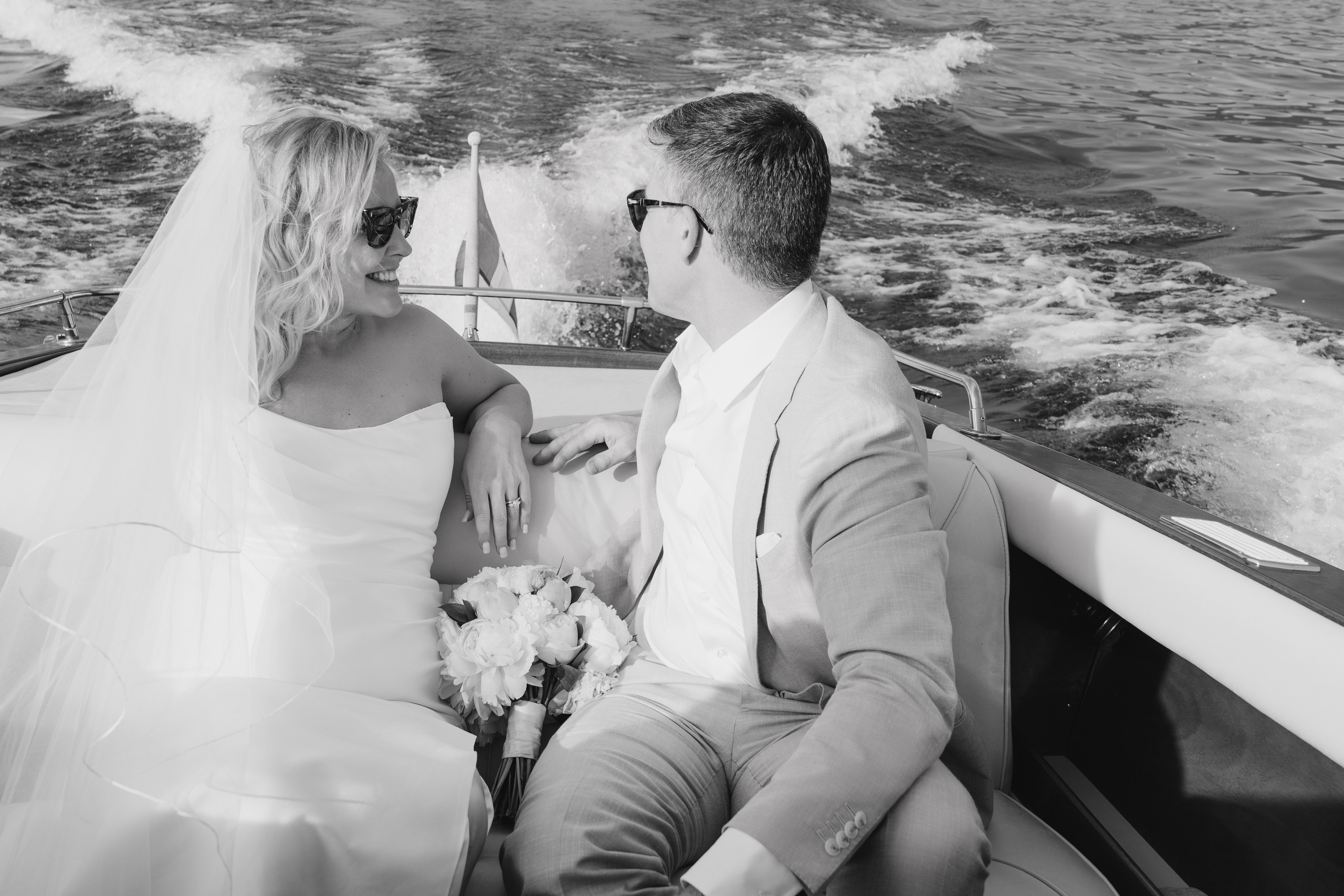 ASHLEY AND RENZO _LAKE COMO. PHOTOGRAPHER IN ITALY
