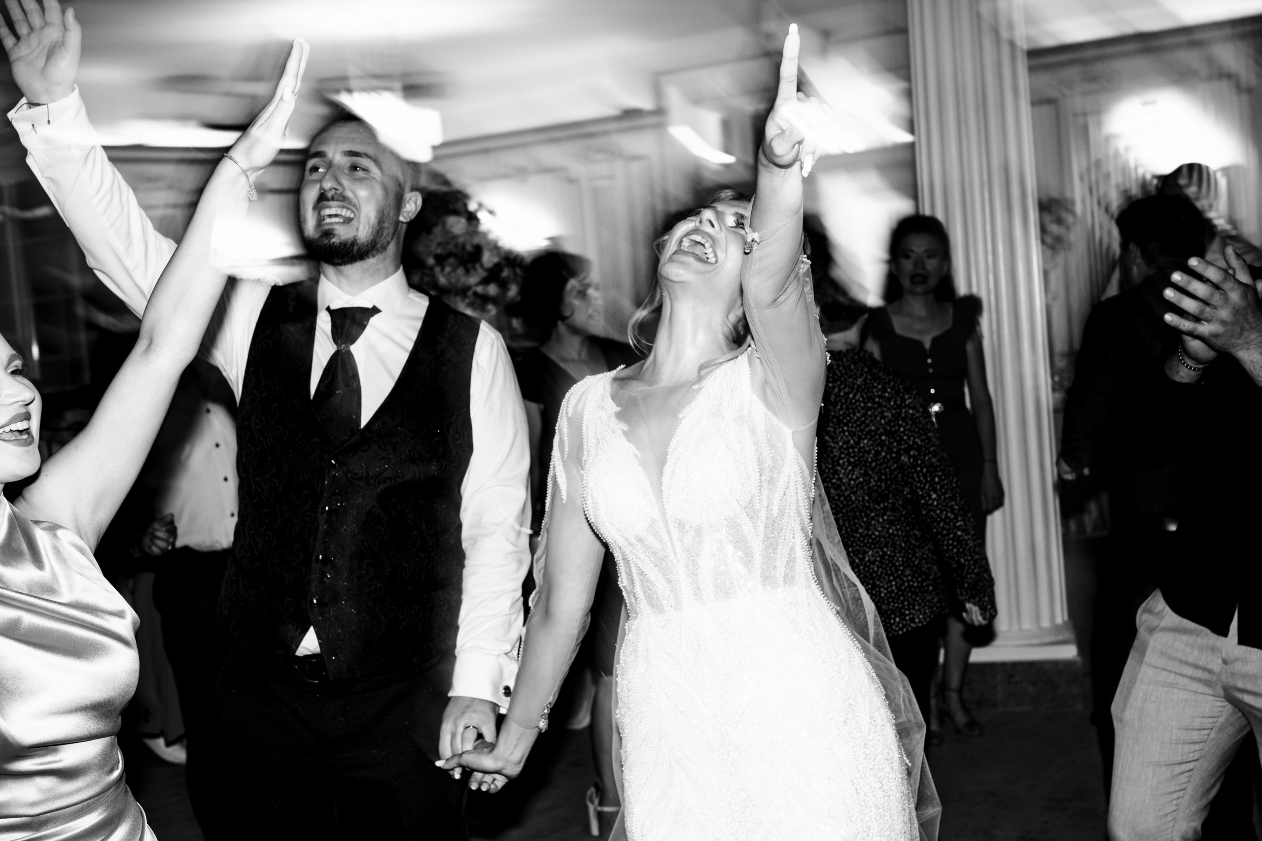 Bianca - Florin | Ramnicu Valcea. Fotografie & Videografie Nunta