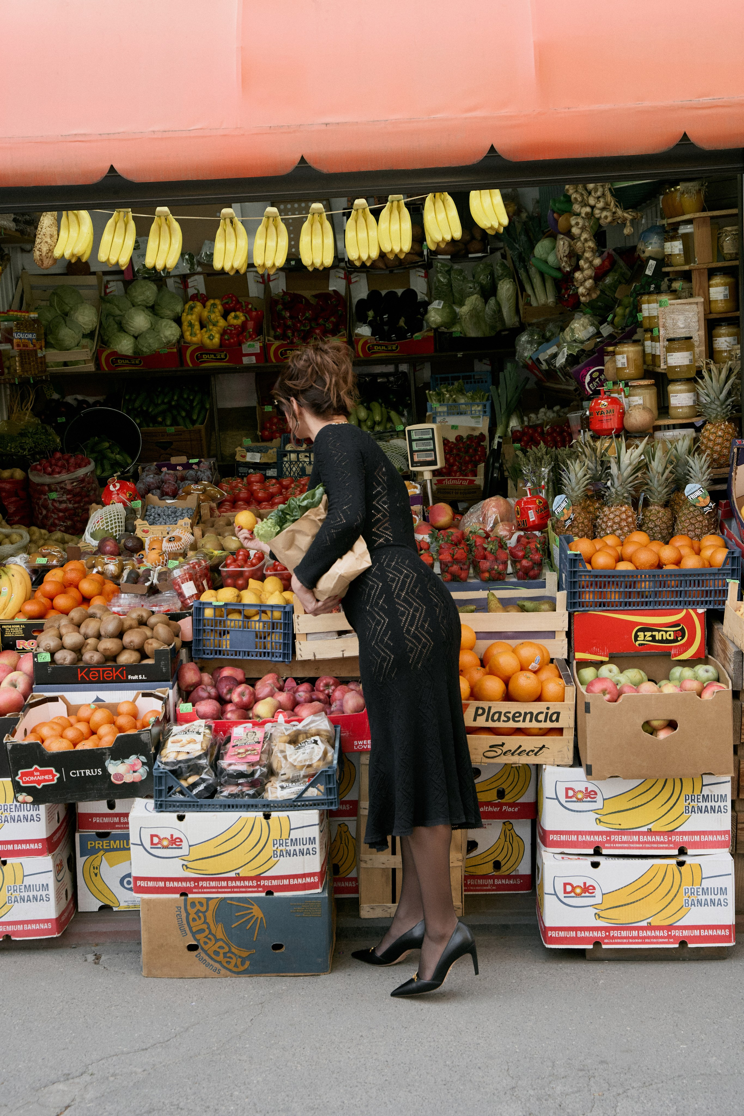 Эксперты. Привет