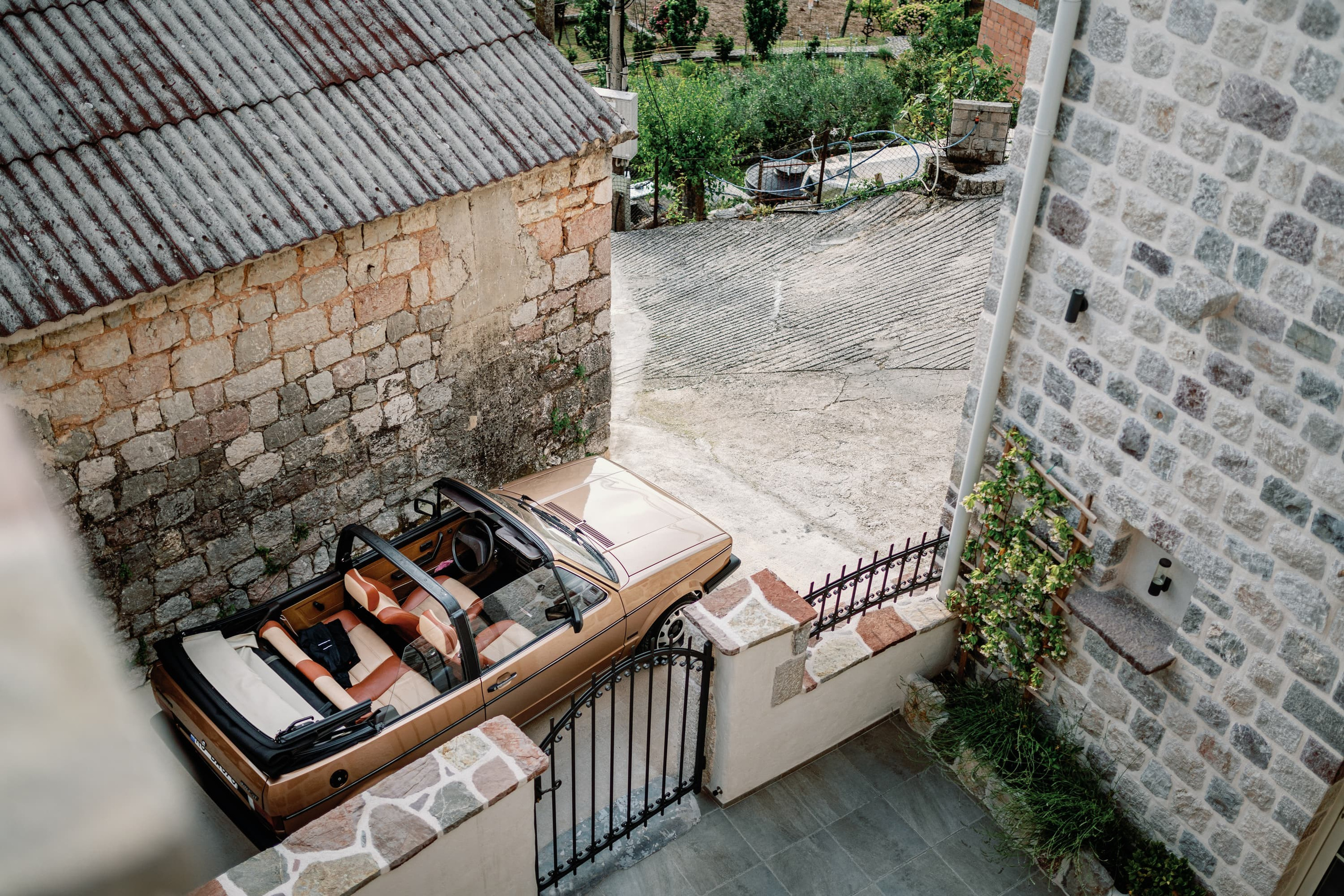 Real Estate Photography. Montenegro. EVAN ARISTOV WEDDING PHOTOGRAPHY — Seattle Wedding Photographer