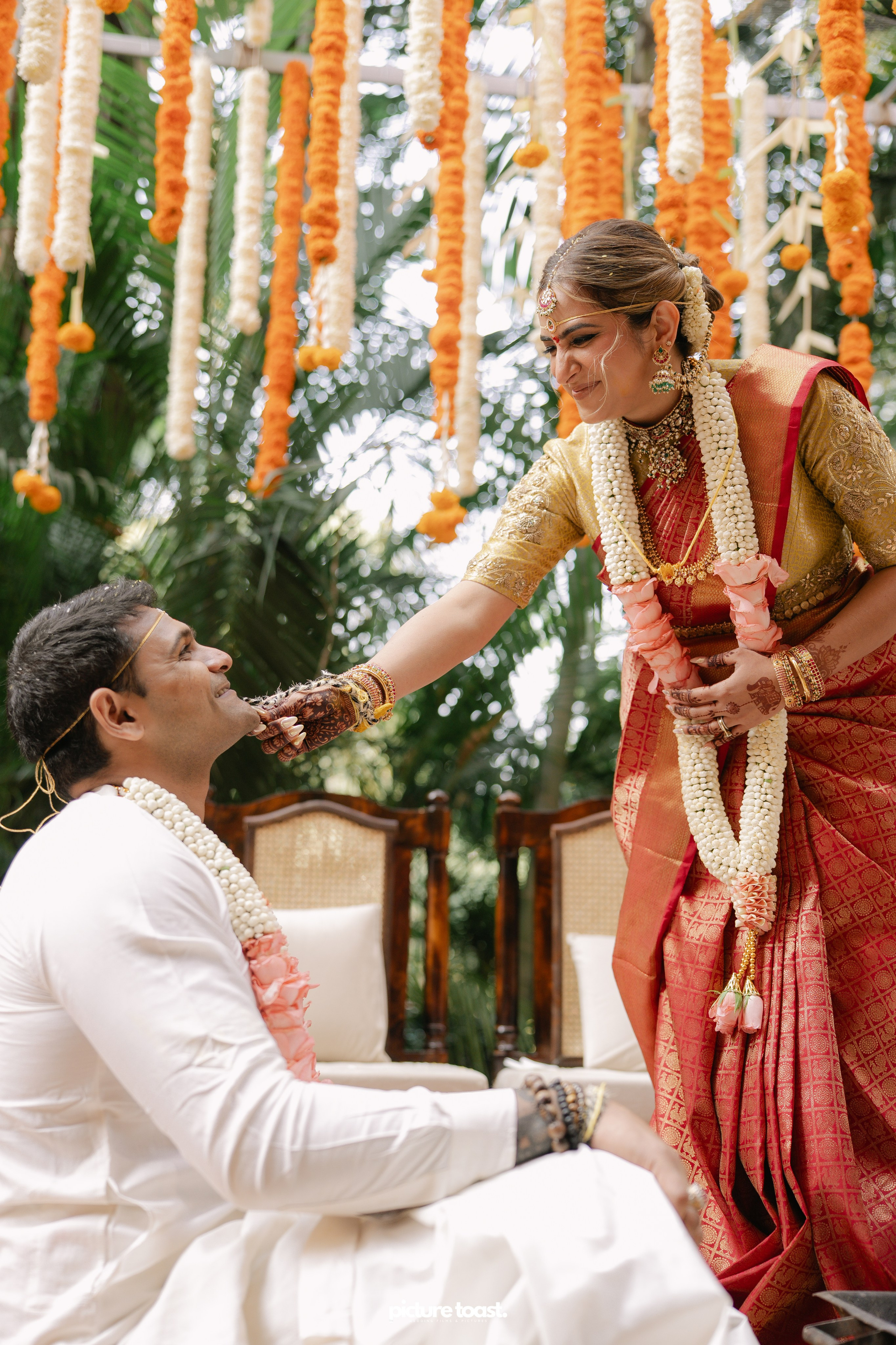 South Indian Wedding Ft. Aashna & Rajiv. Fine art Wedding Photographers in India & Canada