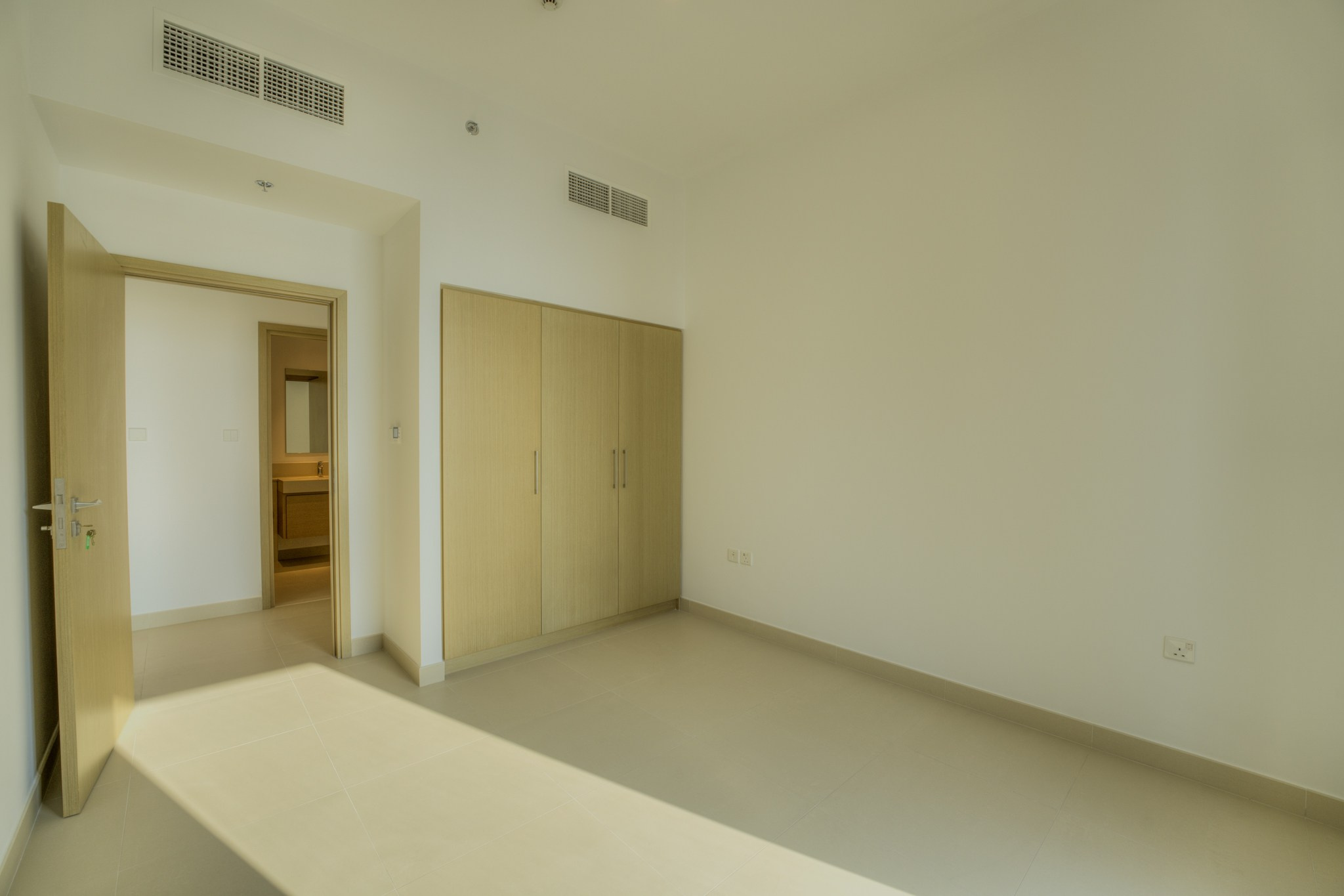 Creek Harbour. Zakhar Leshkov Photo