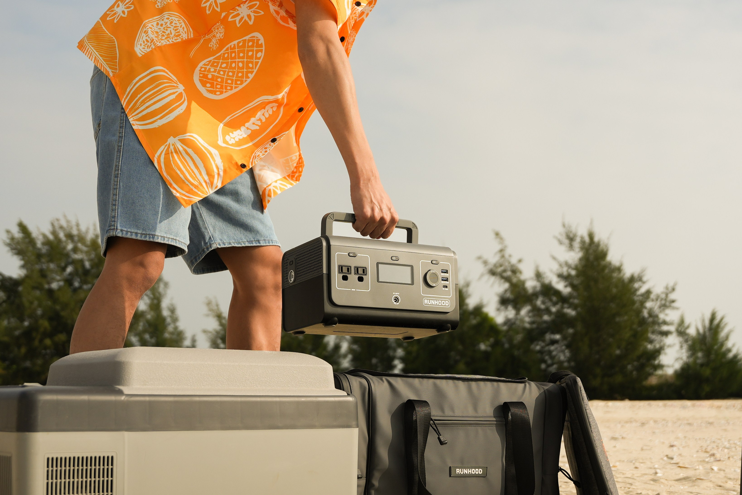 Runhood. Photographer and videographer in China
