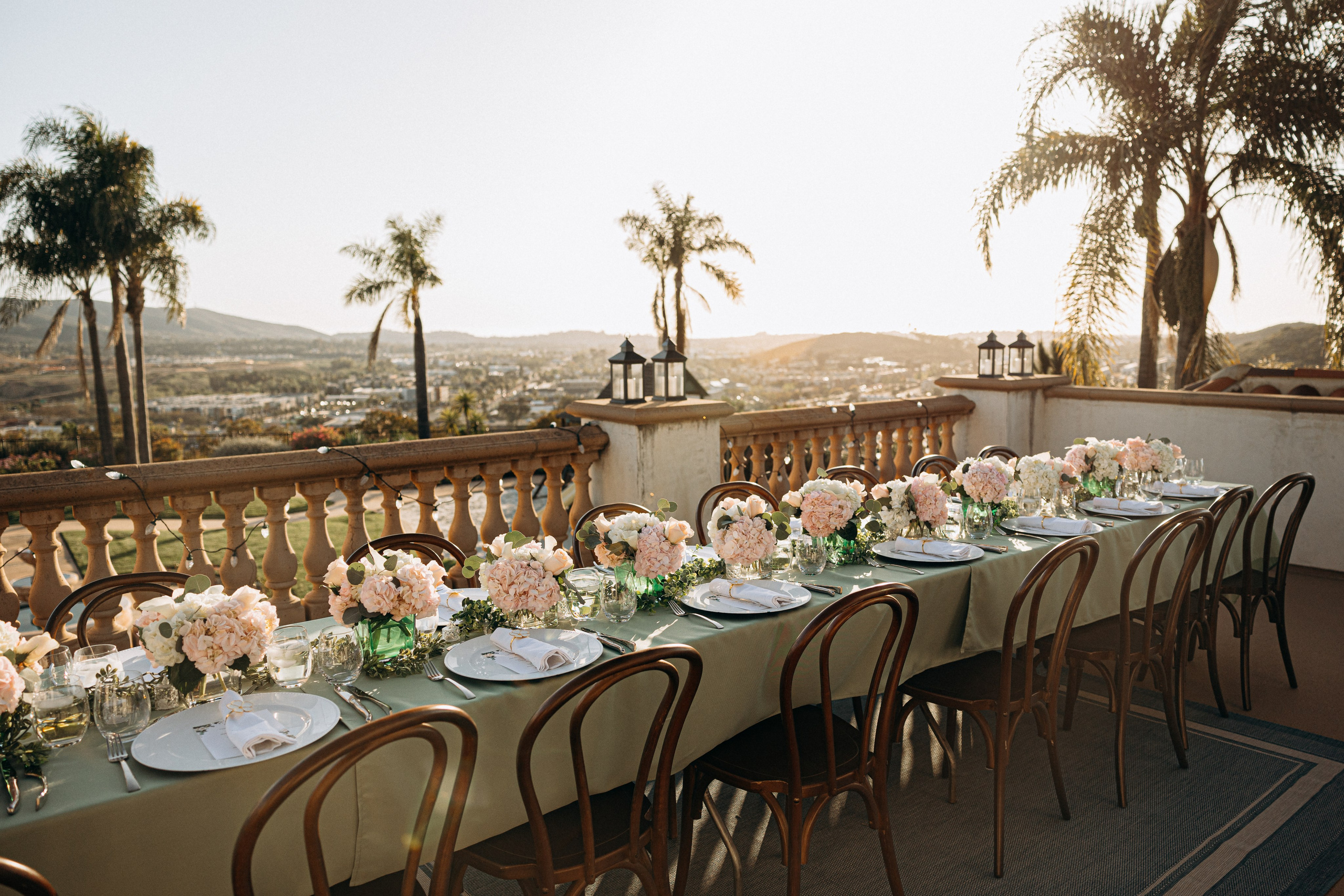 Welcome Diner. Wedding and family photographer San Diego