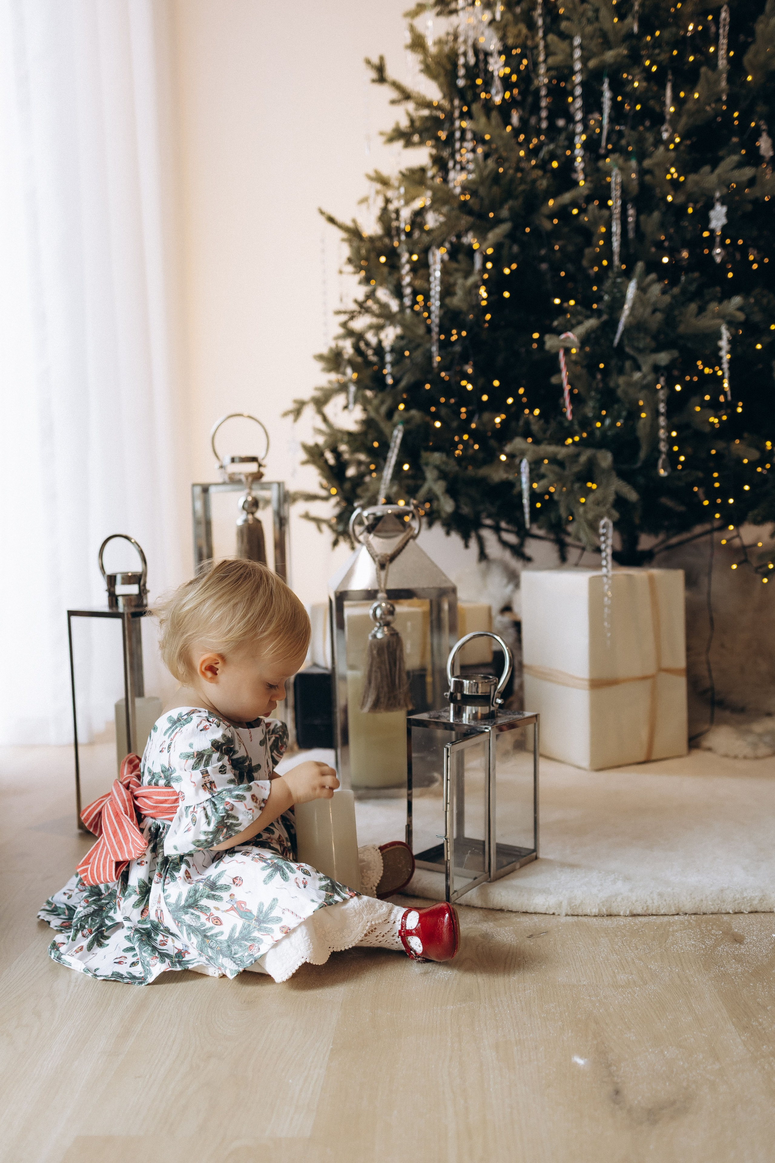Family Christmas. Фотограф родов, семей и новорожденных малышей в Дубае