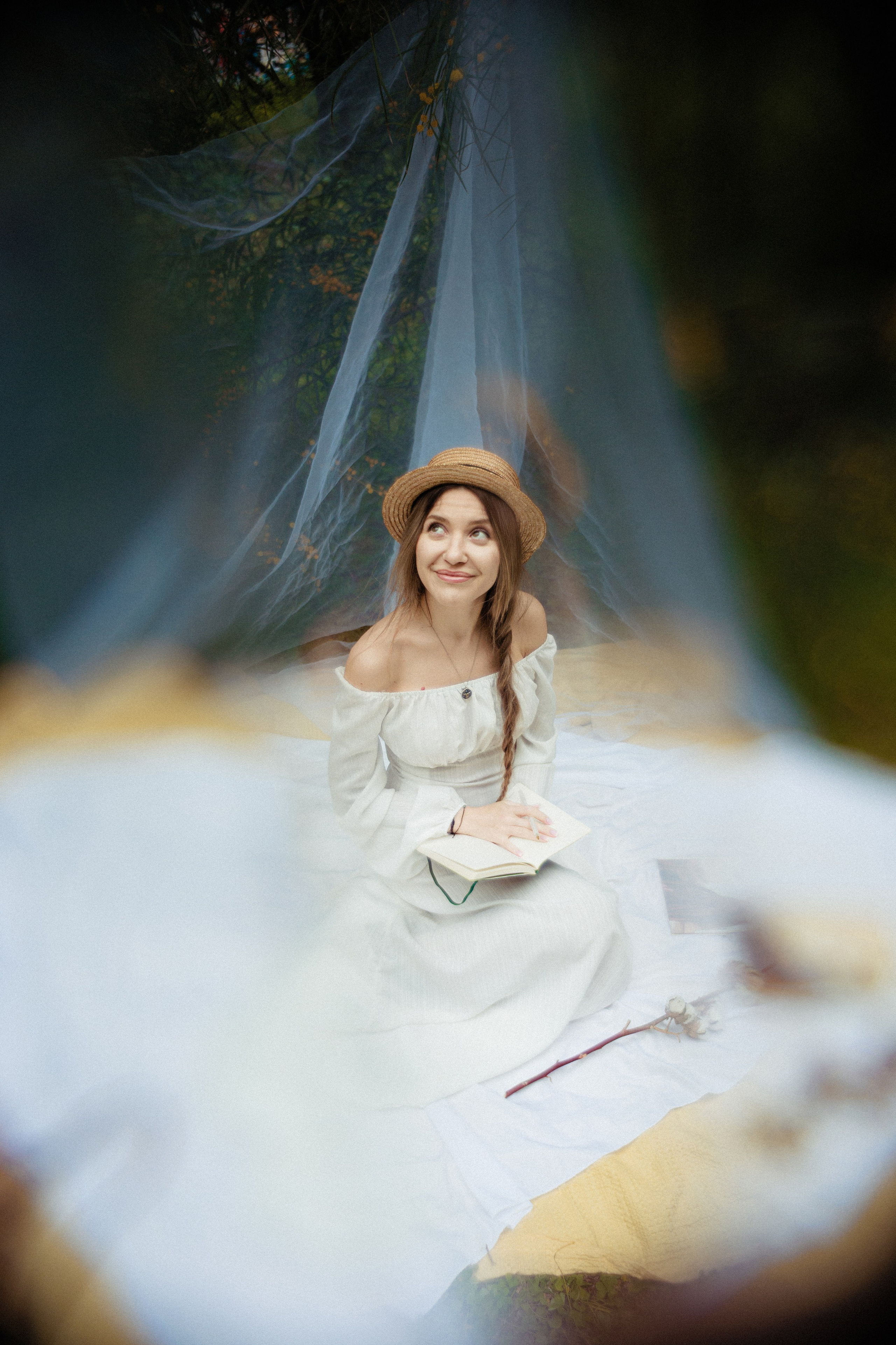 Spring theme for Elena. Wedding & Portrait Photographer in Athens, Greece | Kristina Gaisina