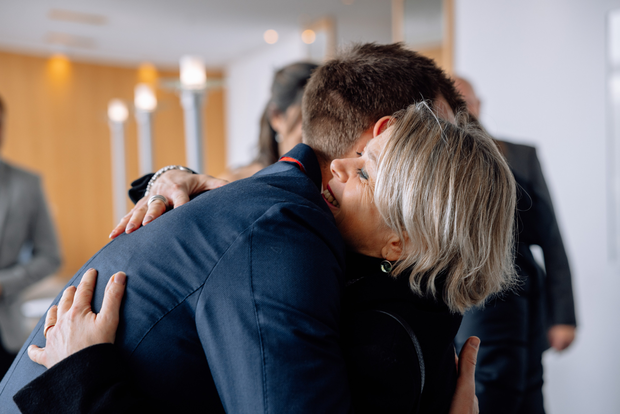 Warme Winterhochzeit in München - Standesamt Ruppertstraße. Hochzeitsfotograf München Taufe Familienfotograf Tanja Mauke