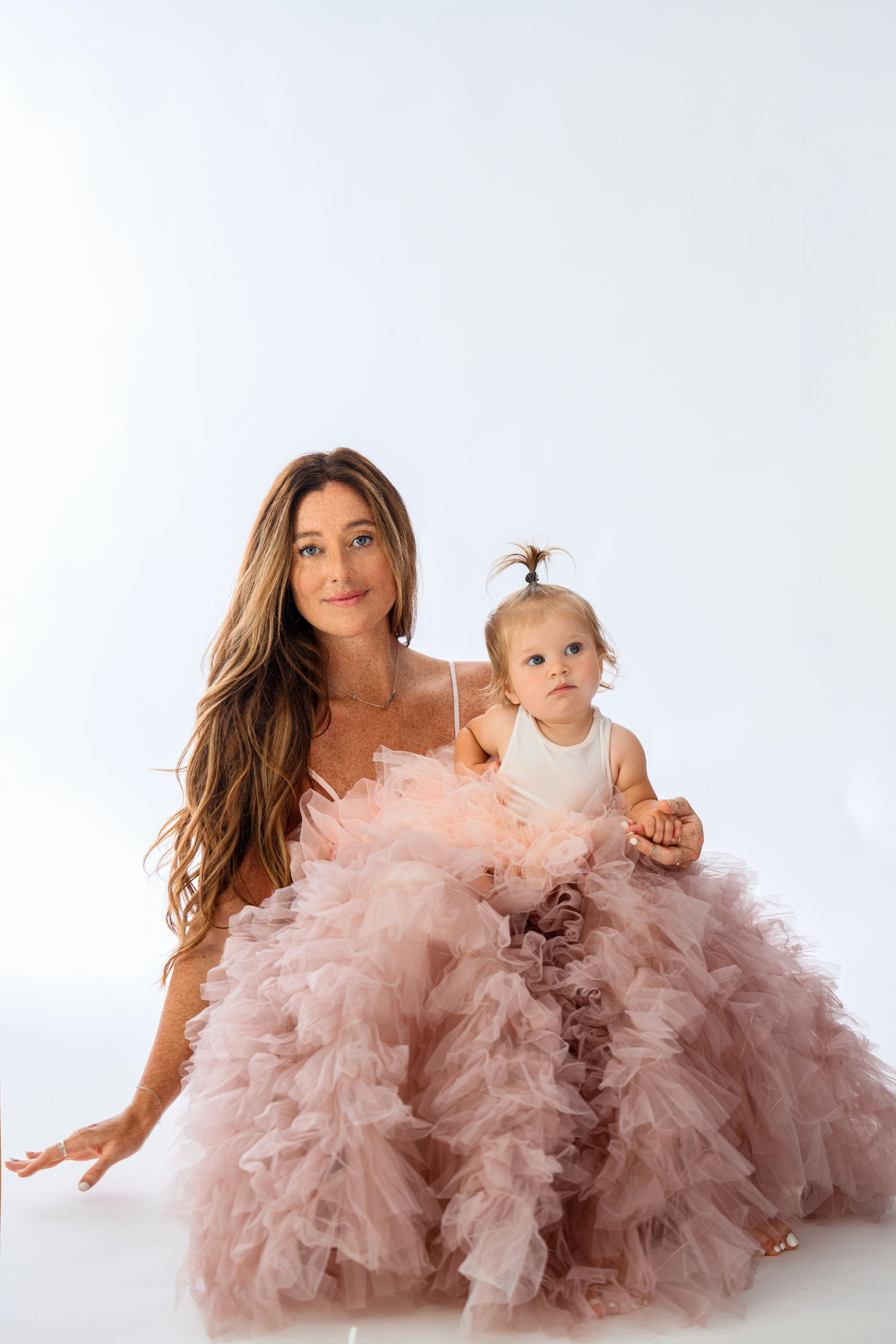 Cassidy. Wedding, maternity and family photographer in Charlotte Tasha Minn