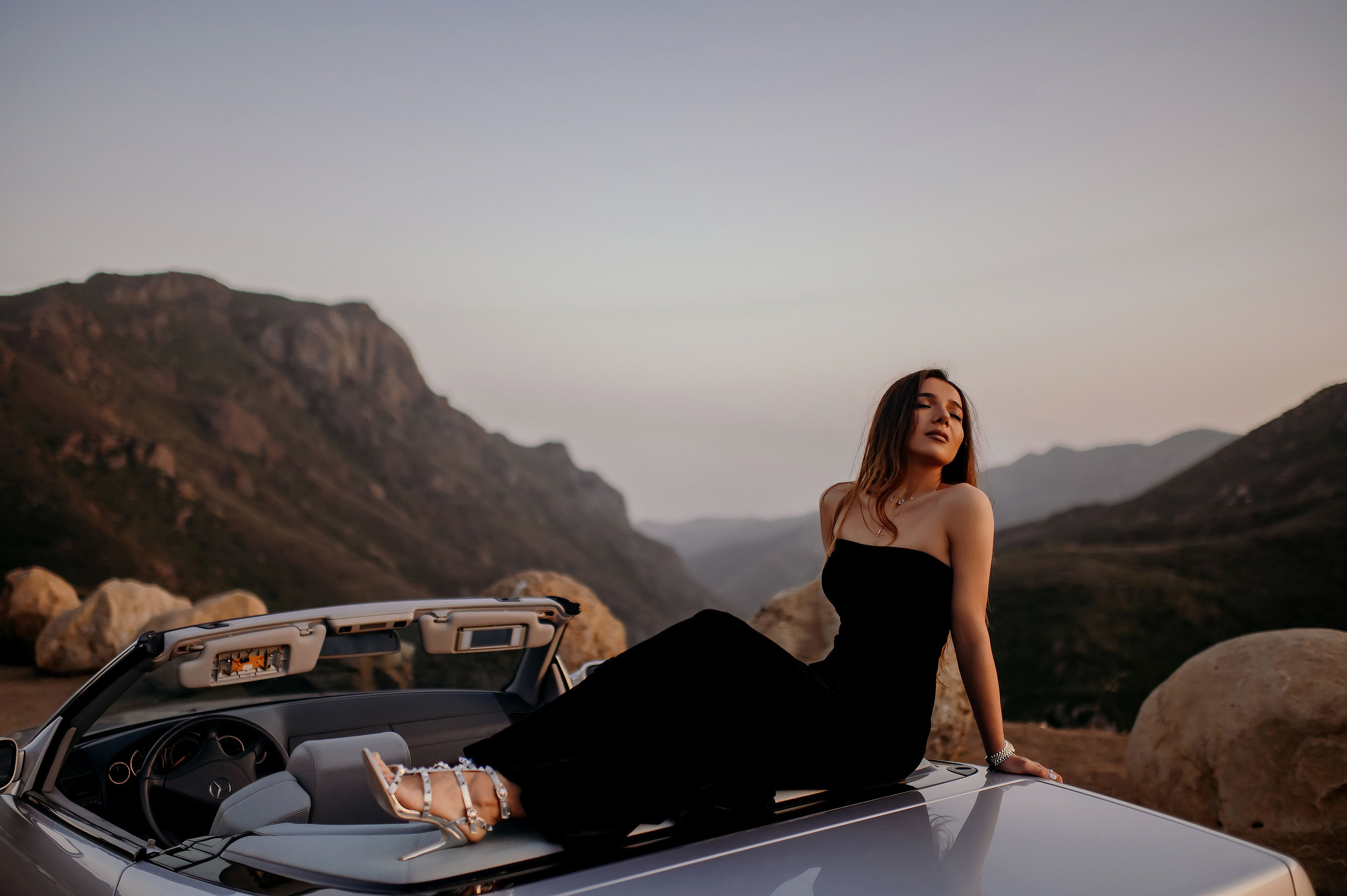 Couples photographer in Charlotte. Wedding, maternity and family photographer in Charlotte Tasha Minn