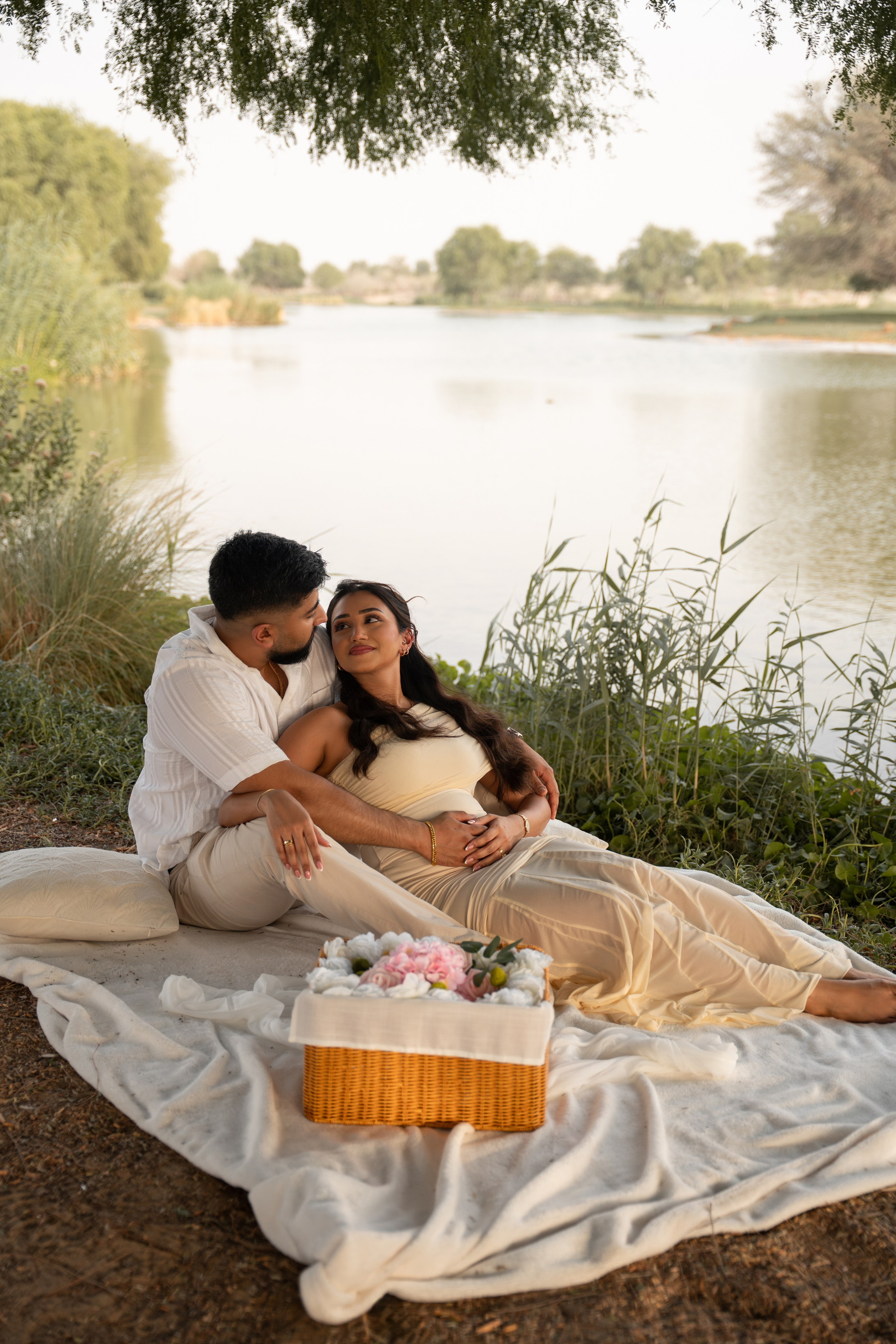 Sunset whispers: Boy or Girl?. Angela Iakovleva — Family Photographer in Dubai