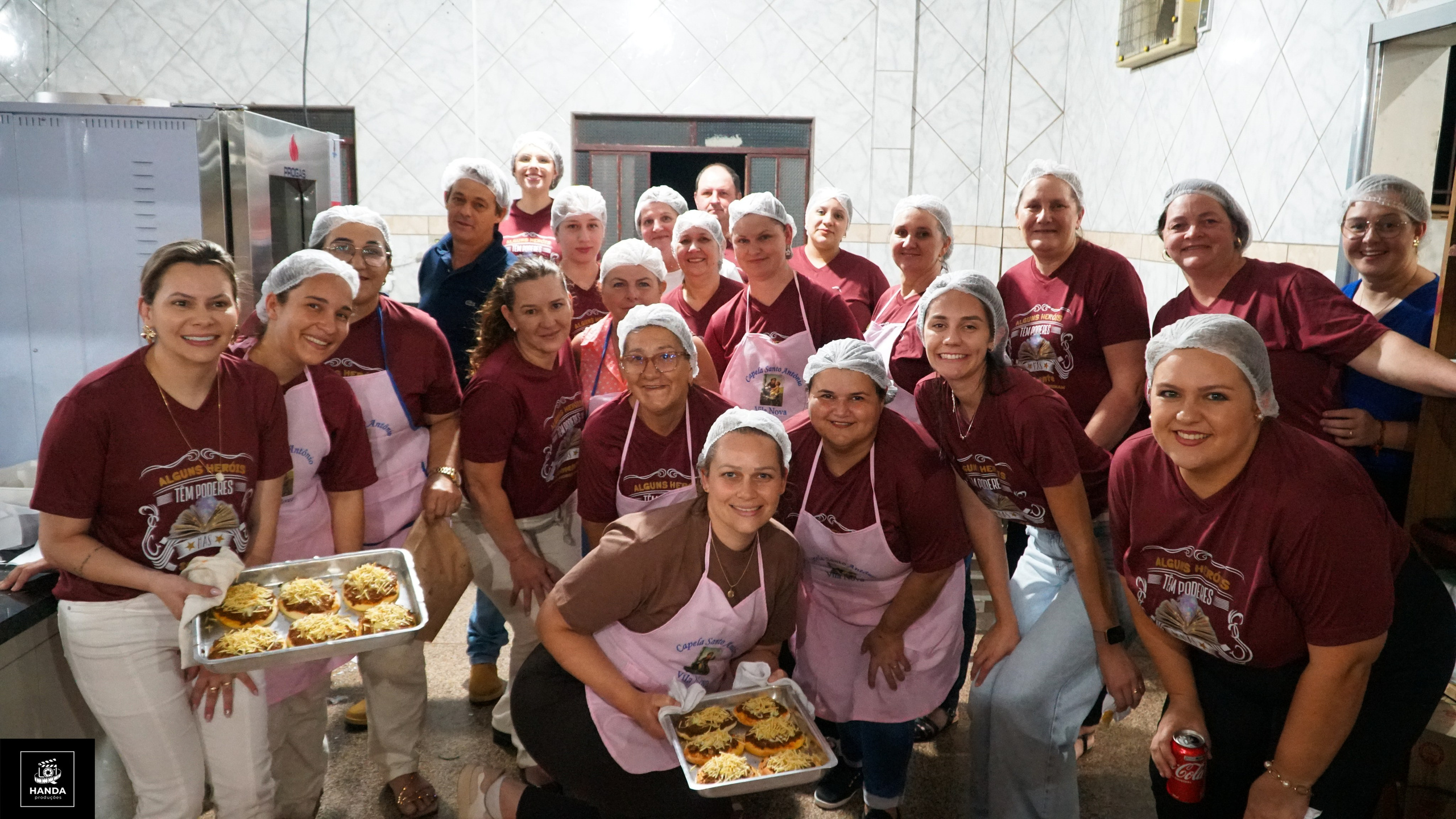 Noite autógrafos colégio Aurélio Buarque de Holanda. Handa Produções