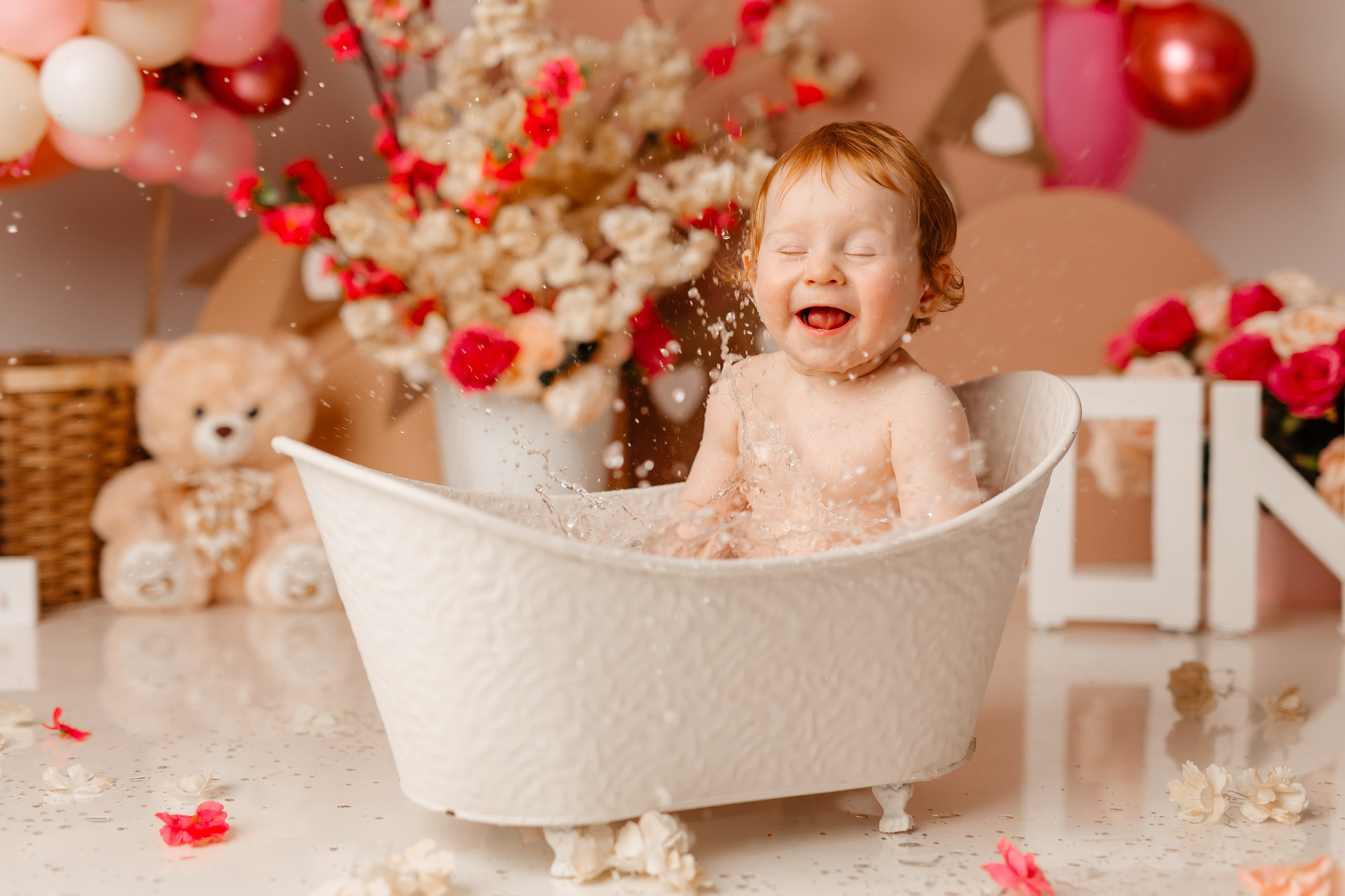 SMASH CAKE. Robert Blaj - Fotograf Nuntă Iași