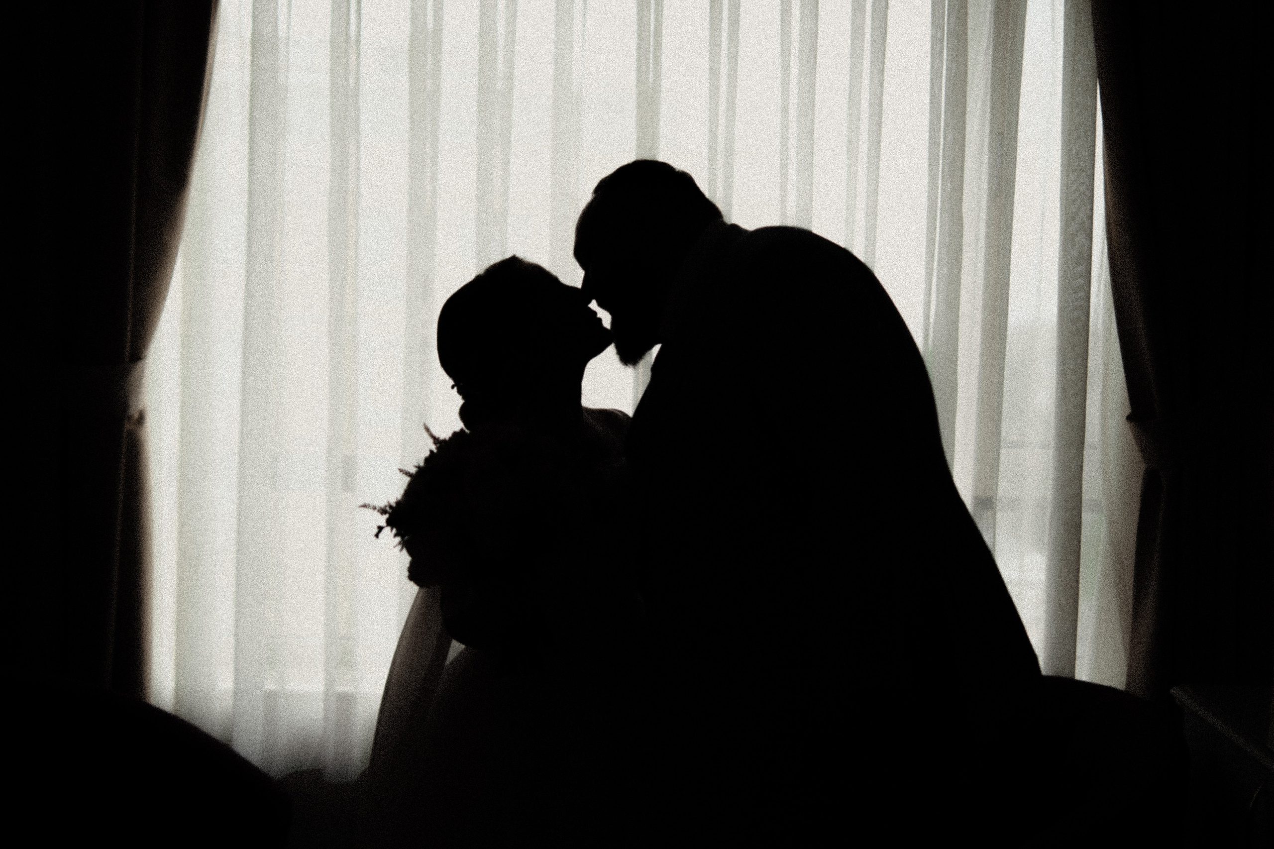 Alexandra + Andrei / Iasi. Foto-Video Nunta Iasi, Suceava, Bucuresti / Disponibilitate 2025 — 2026 — 2027