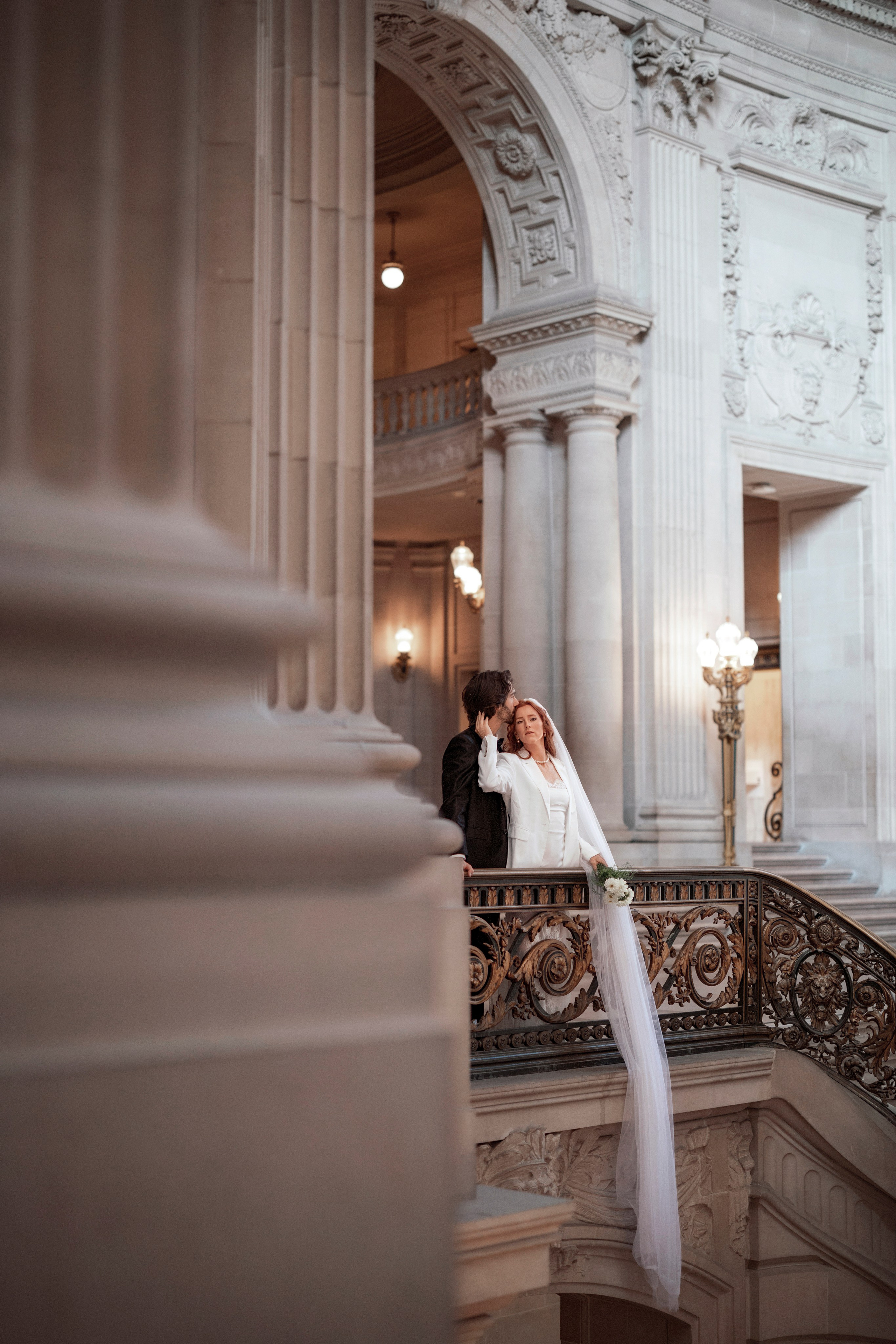 San Francisco City hall. Bay Area Photographer: family, maternity, love story, wedding