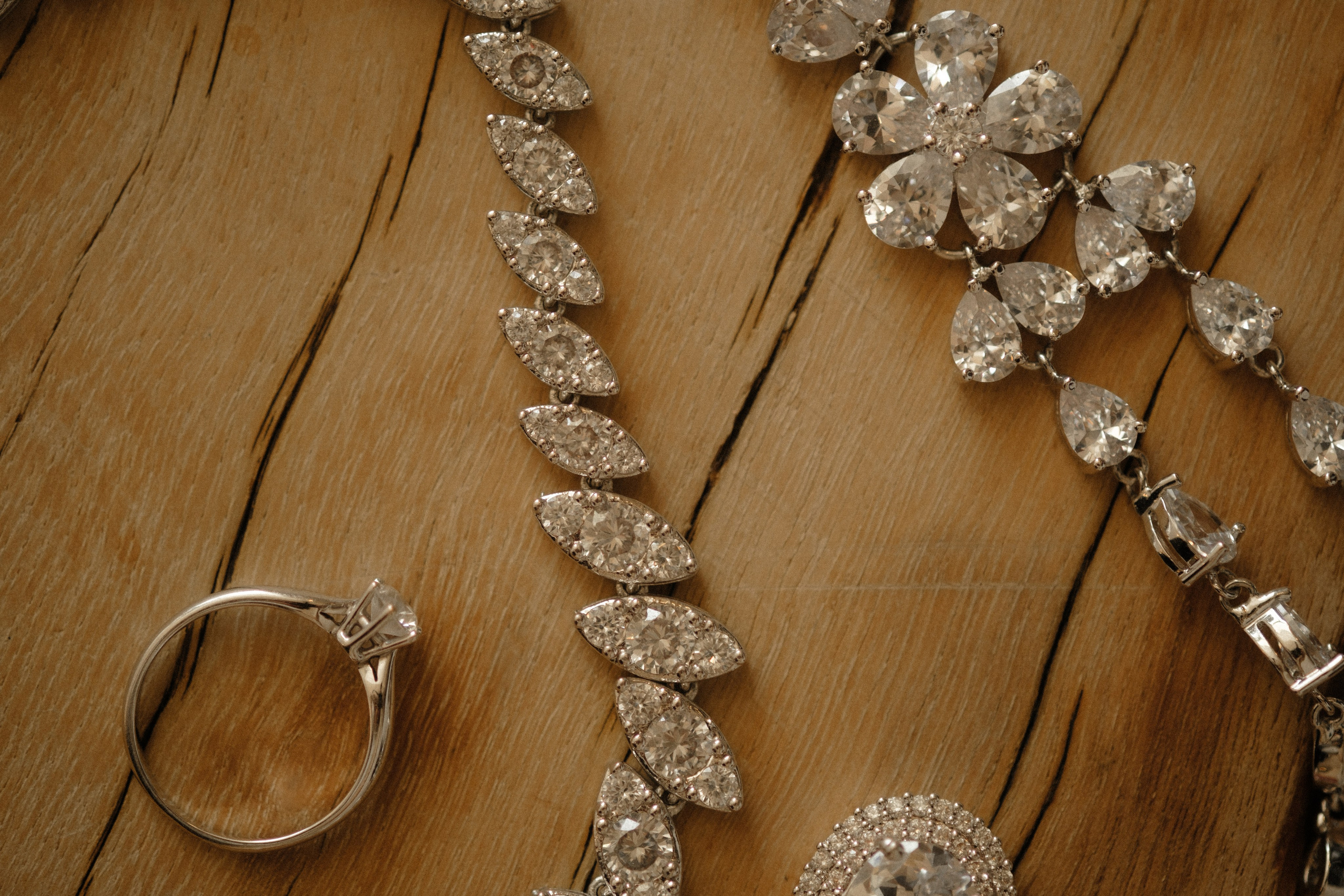 Mari & Tom. Paola wedding photographer / videographer in Barcelona