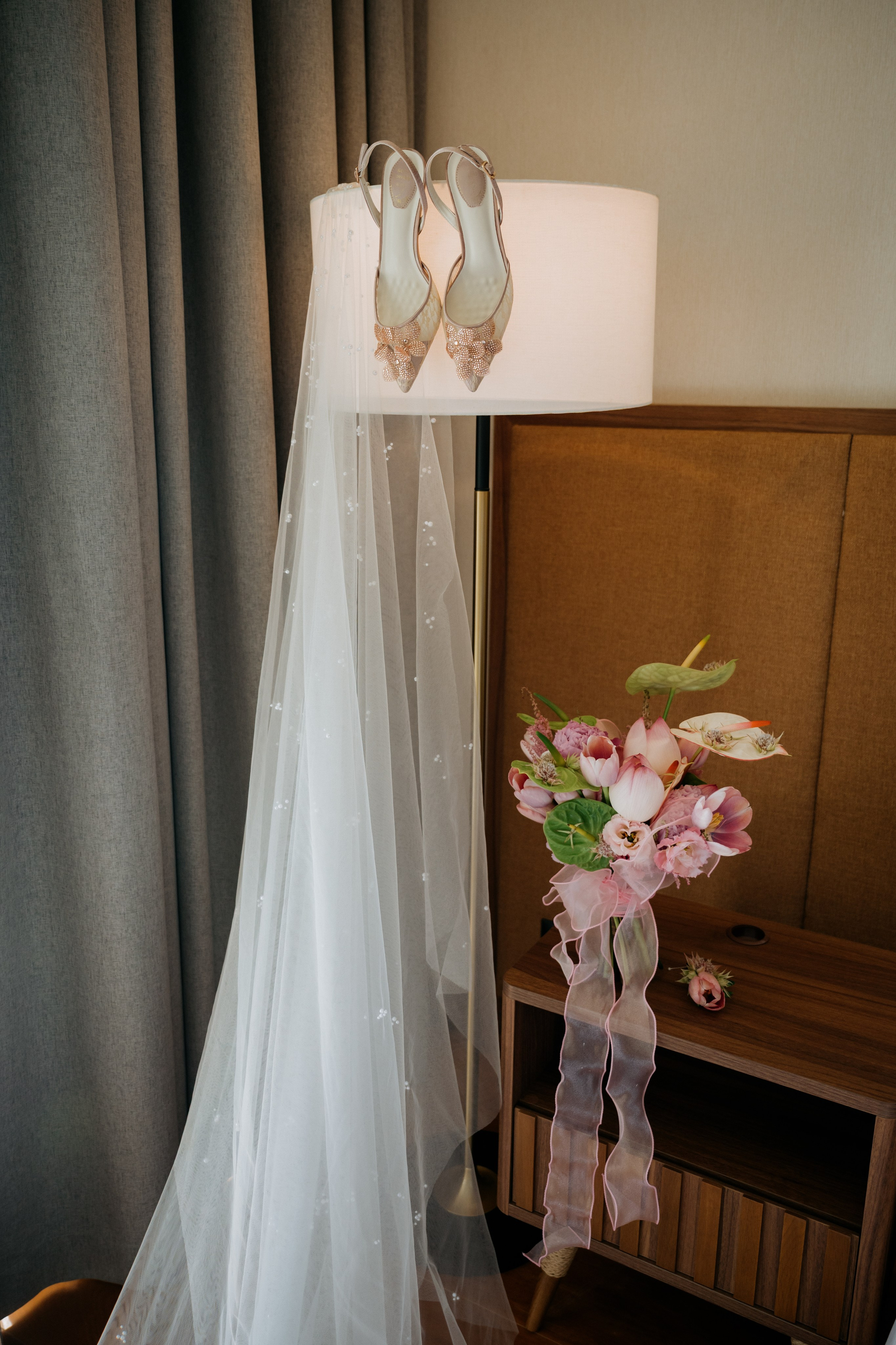 DUC HOANG & HUONG ANH / The Vows. Saigon Wedding Present | Art Beyond Moments