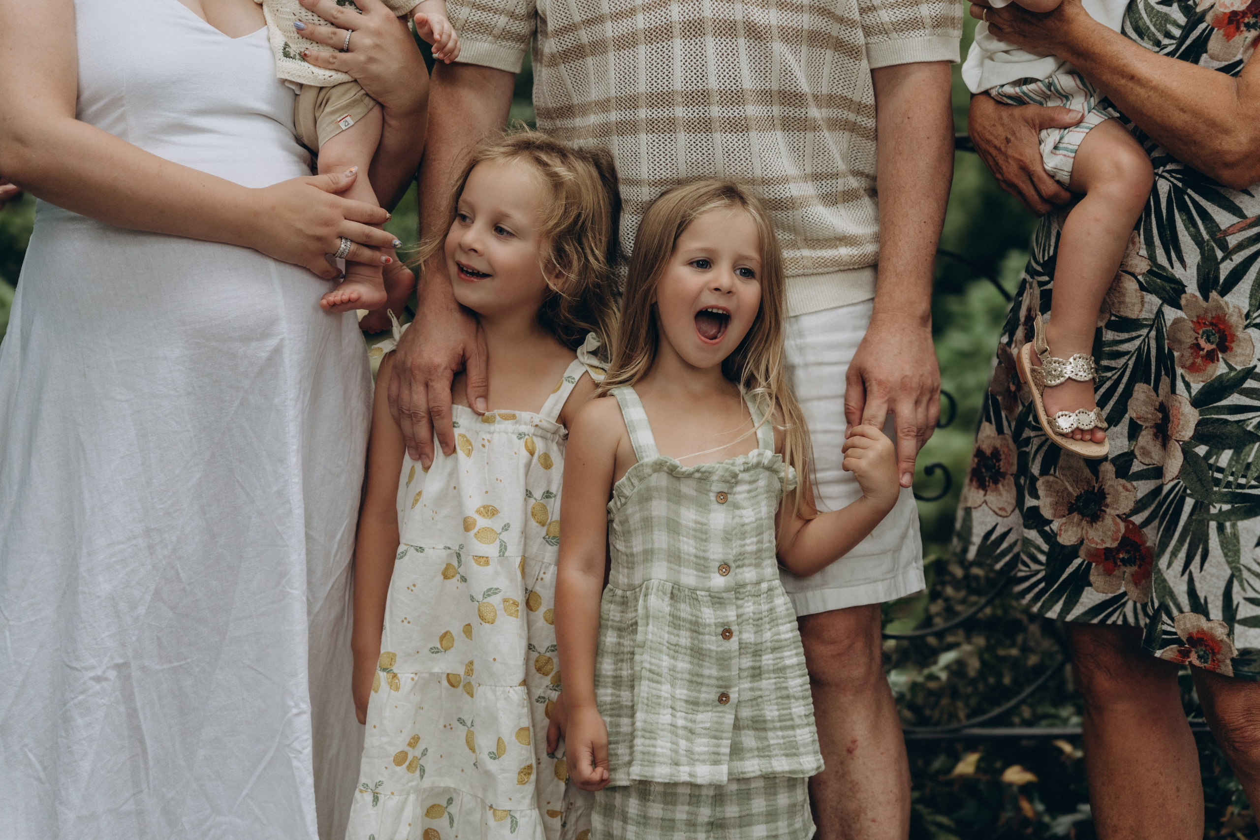 Family moments in Como Lake. PHOTOGRAPHER IN ITALY