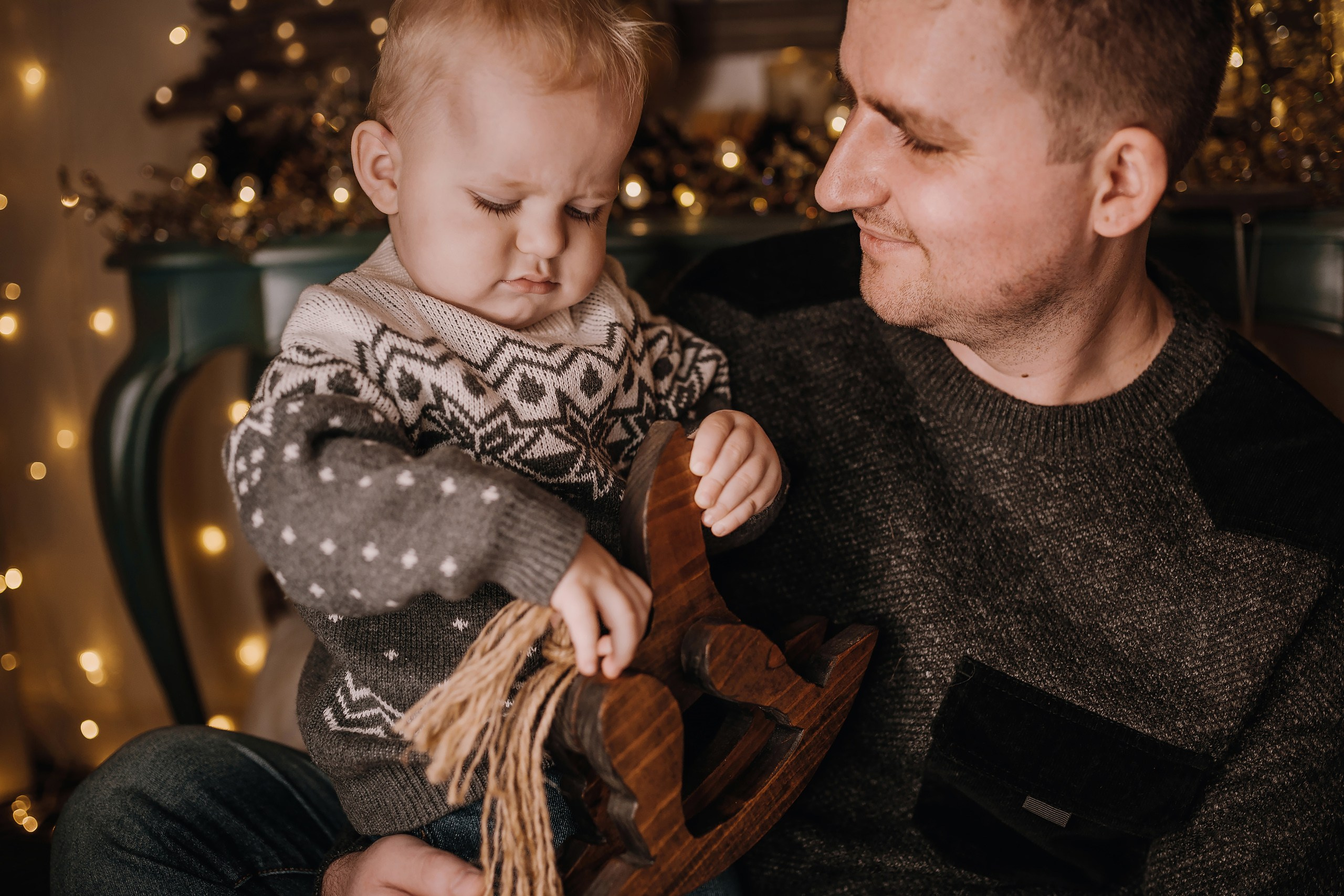 03.12.2023 Christmas Photoshoot. Wedding family event photographer in Chicago Nick Yushevich