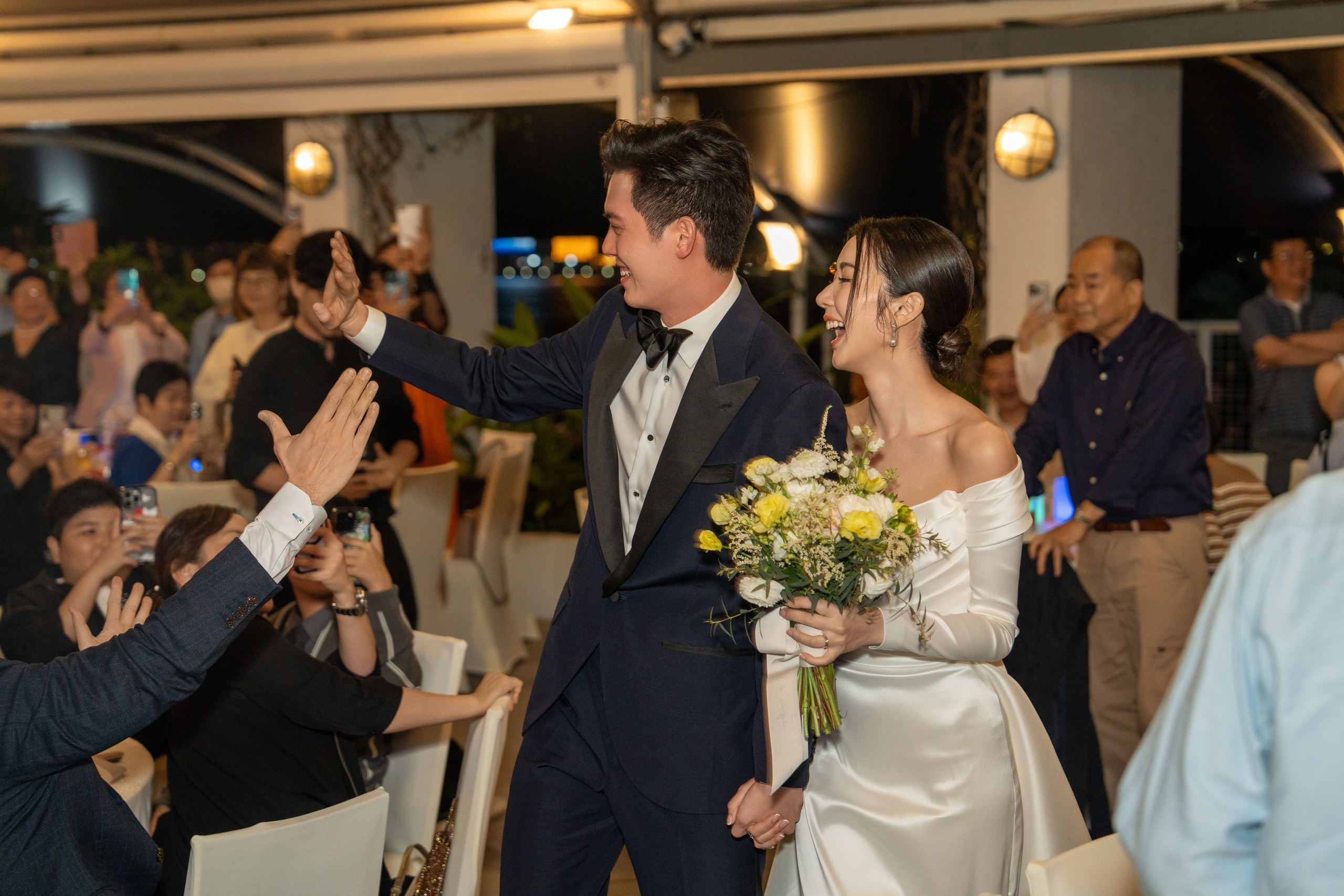 LOUISA & KEITH DAY 2. PHOTOGRAPHER IN HONG KONG (WEDDING, FASHION, FAMILY, EVENTS)