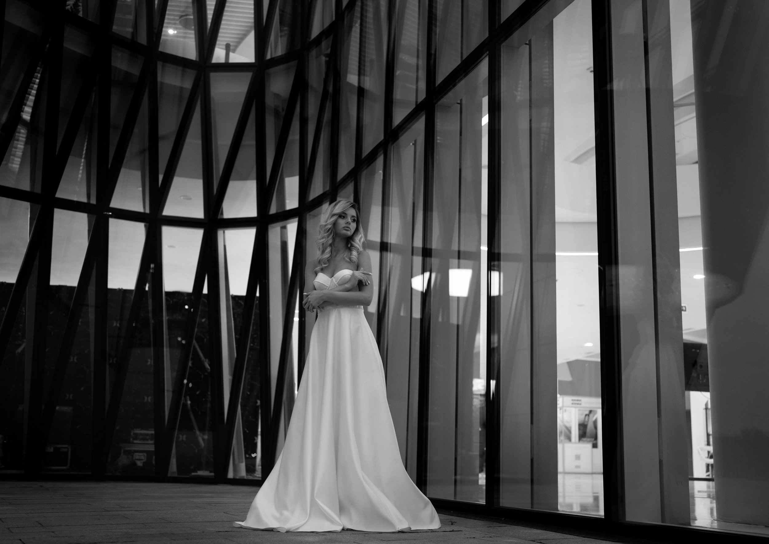 Ślubna. FOTOGRAF W WARSZAWIE ELENA CHEBARKAEVA