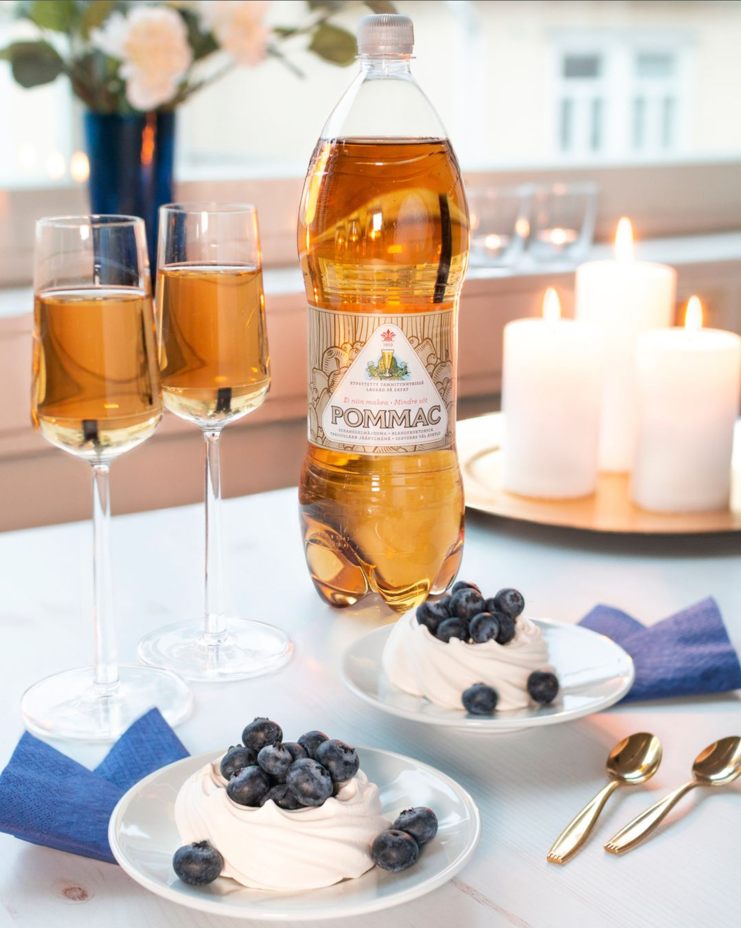 Pommac. Anna Z commercial photographer and graphic designer based in Turku