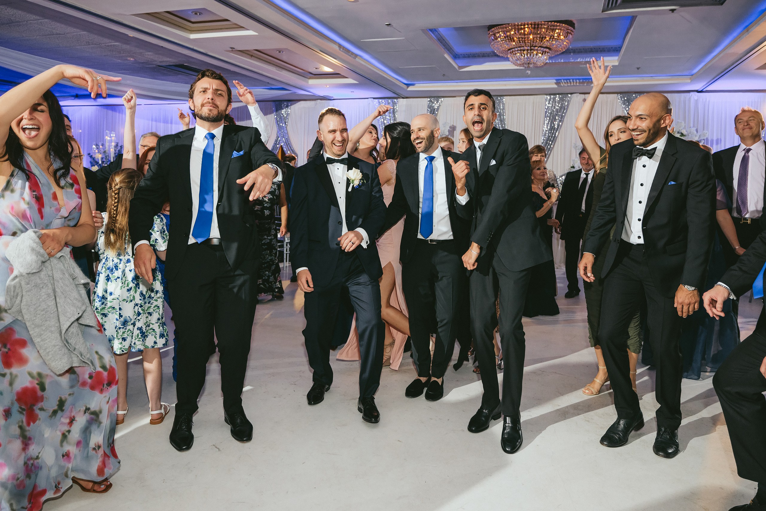 06.08.2025 Wedding. Wedding family event photographer in Chicago Nick Yushevich