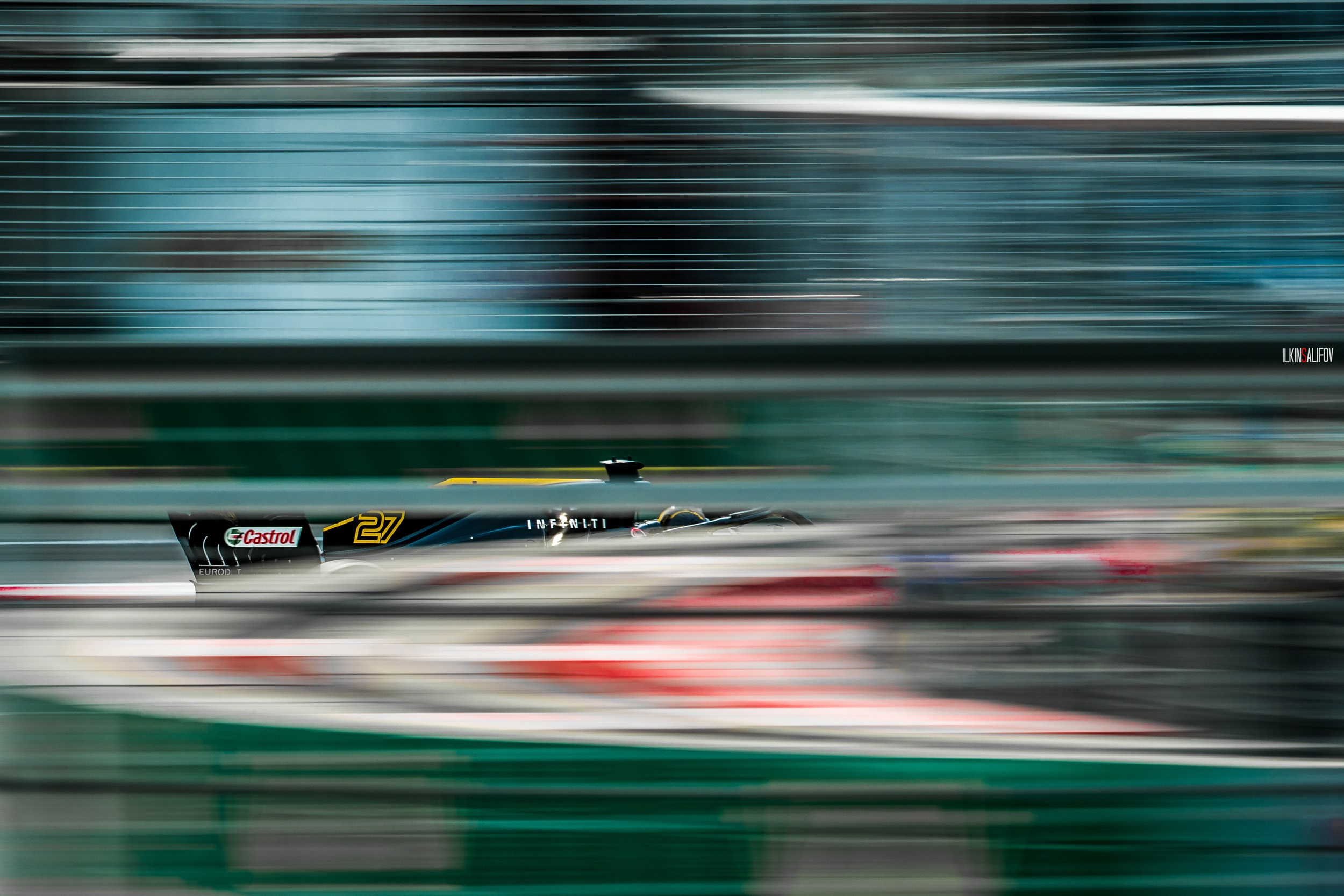 FORMULA 1. WORLDWIDE COMMERCIAL AUTOMOTIVE PHOTOGRAPHER