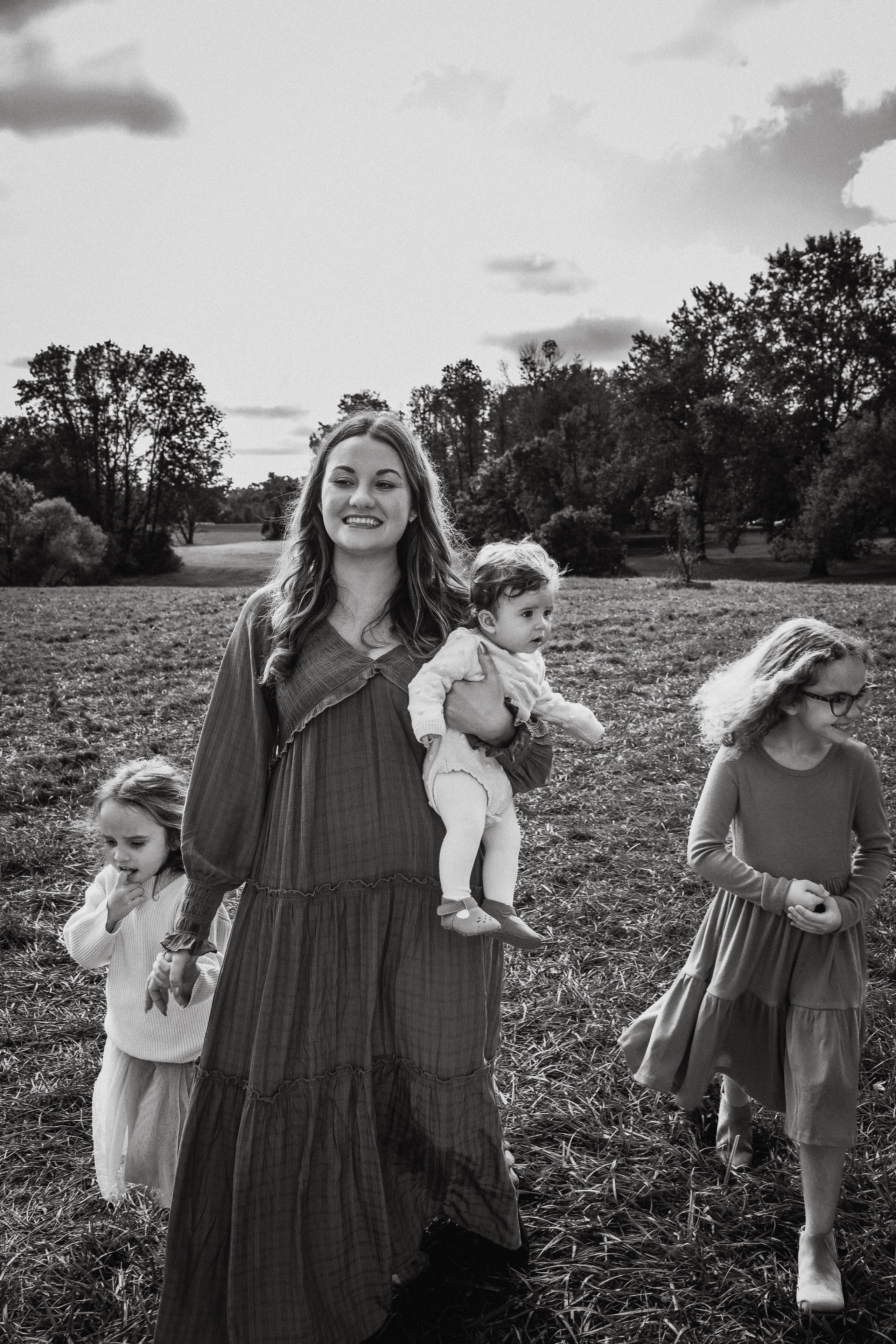 Outdoor Family Photography – Natural & Relaxed Portraits. Alisa Tant — Family and newborn photographer Bucks County, Montgomery county, Philadelphia, NJ