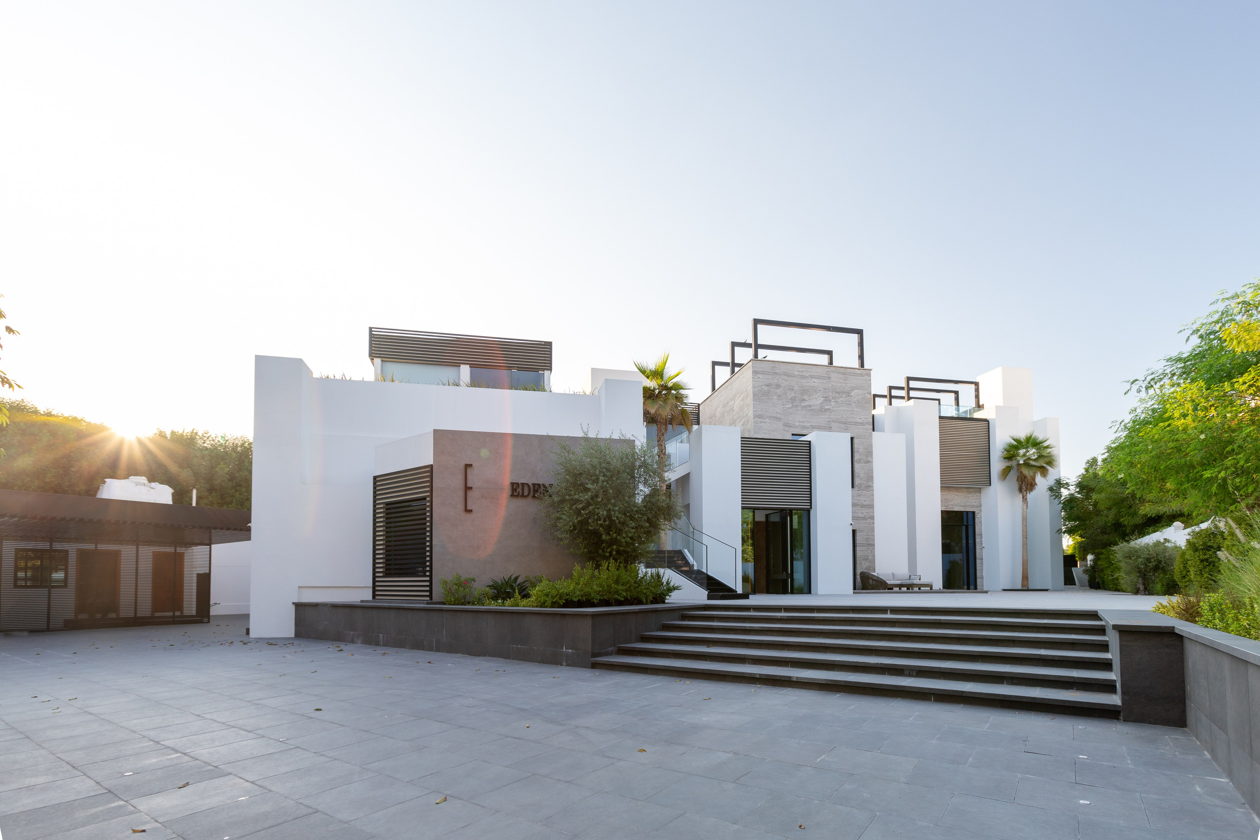 Luxury Villa — Emirates Hill. Samy Mar Boy │Portrait, Automotive and Real Estate Photographer