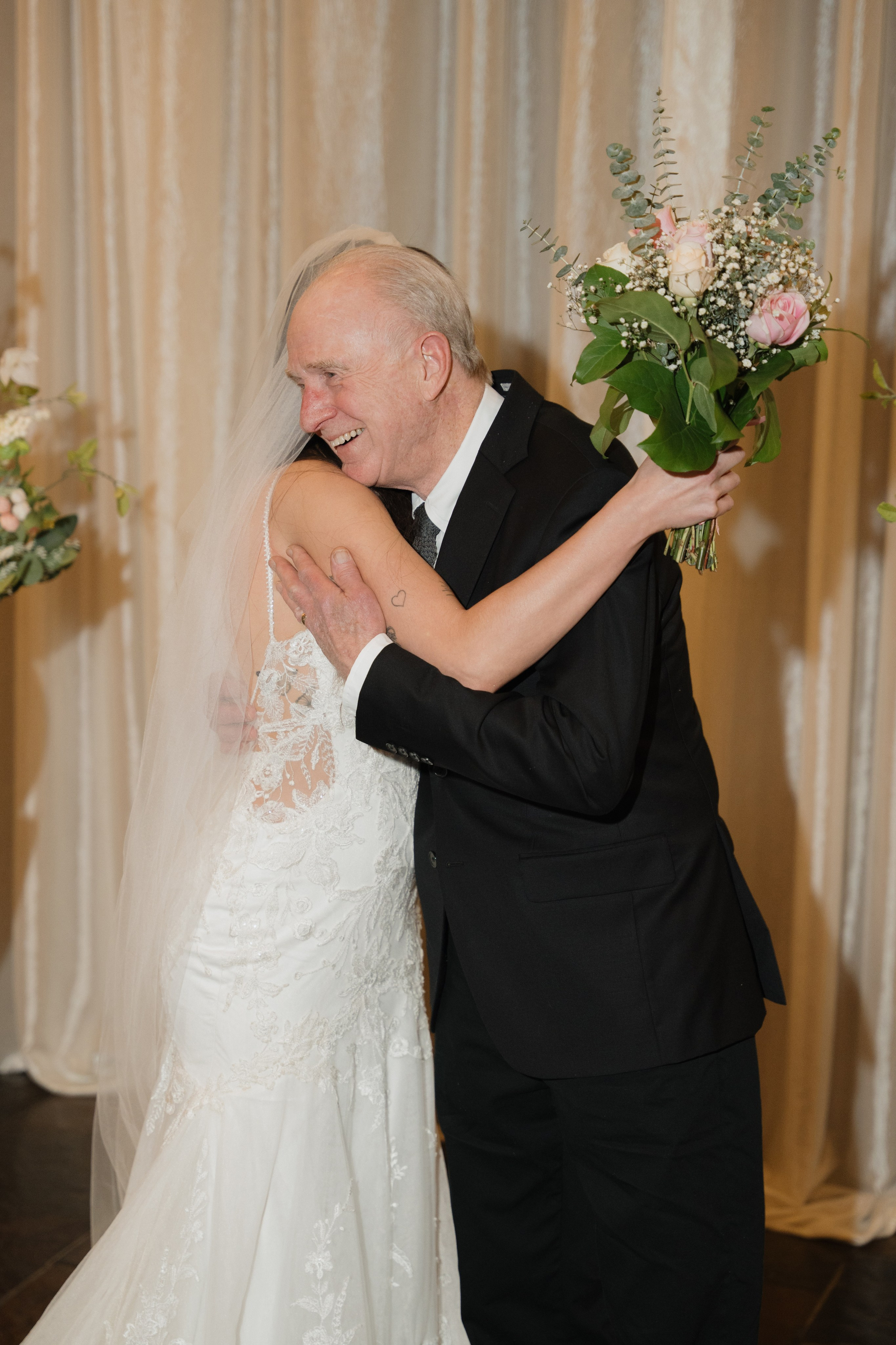 Emma and Tyler | Full Wedding day. Photographer in Washington Sophia D