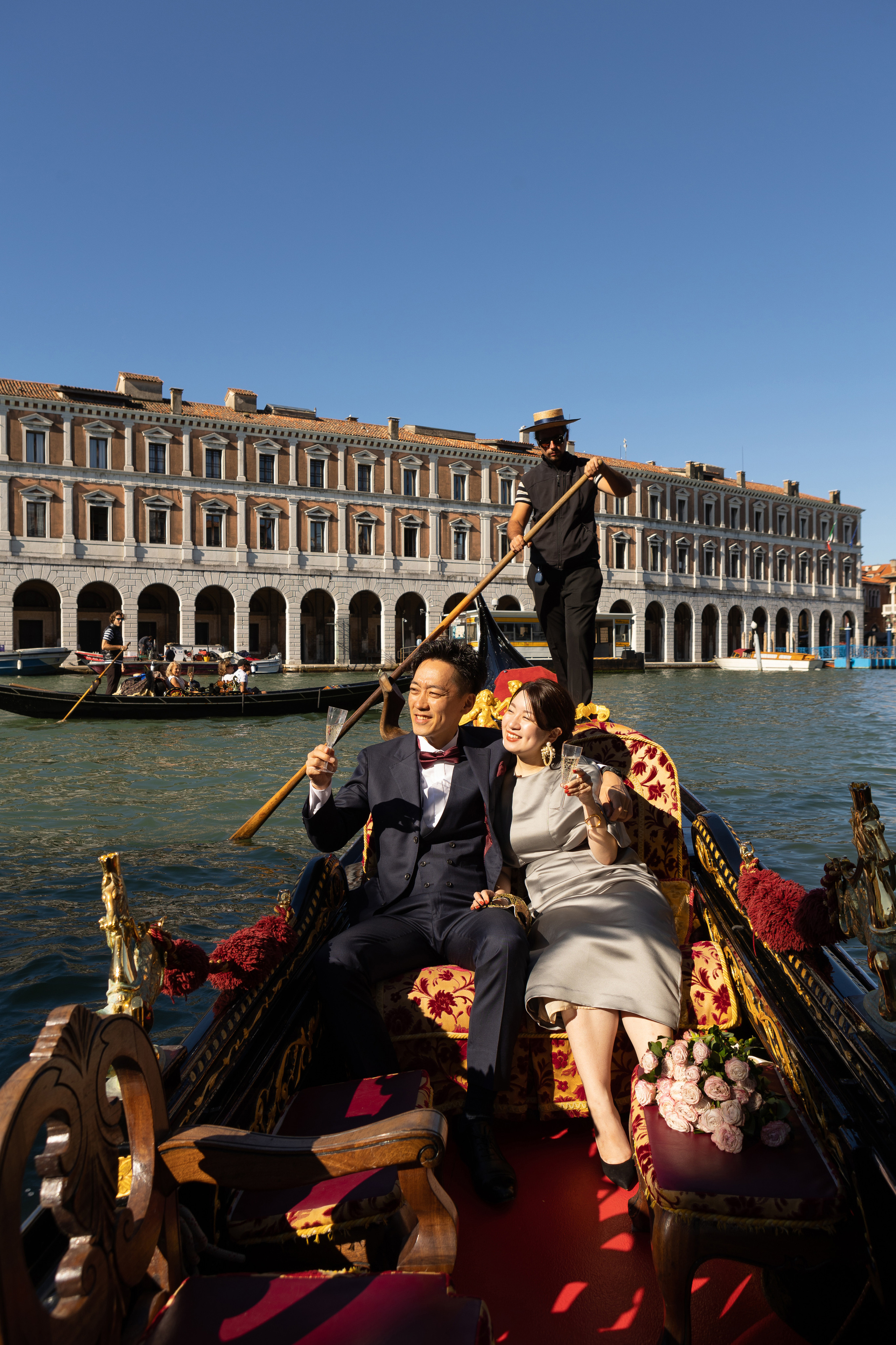 Japanese romance in Venice