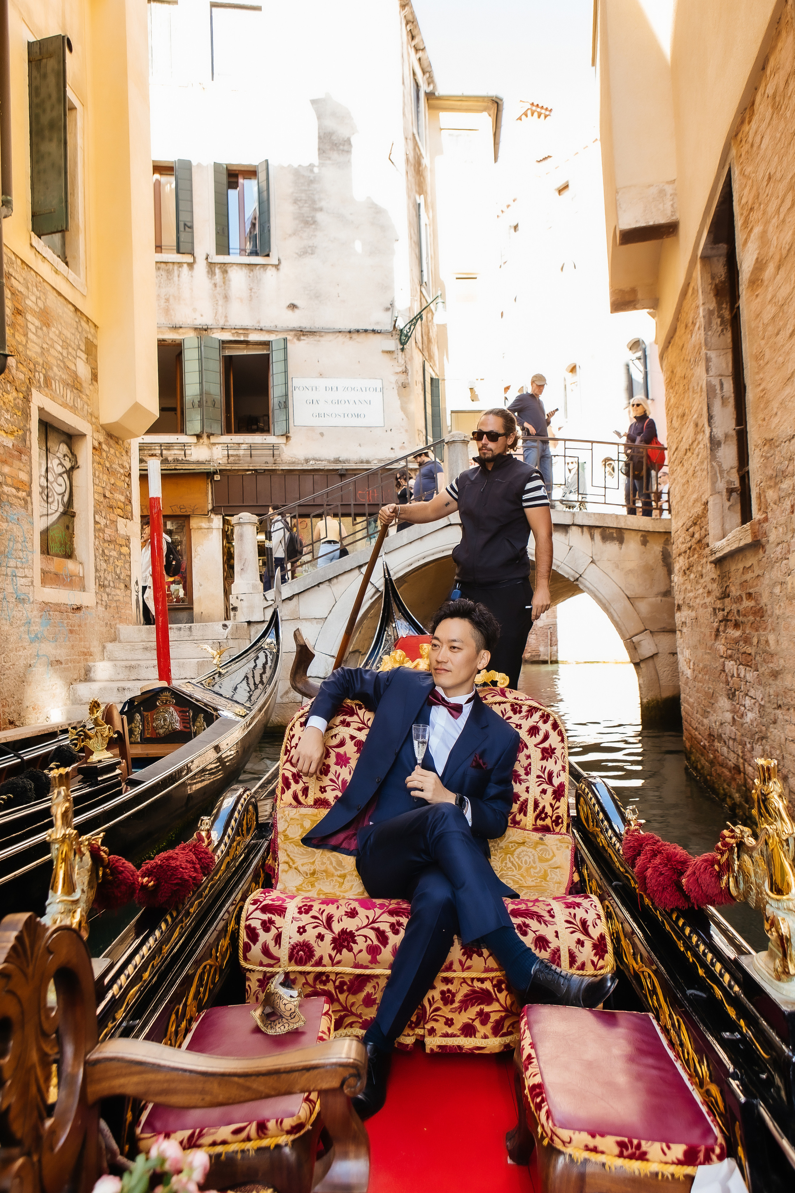 Japanese romance in Venice